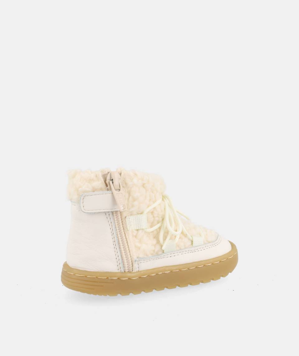 Botita NIEVE Porcelana Blanditos by Crio's