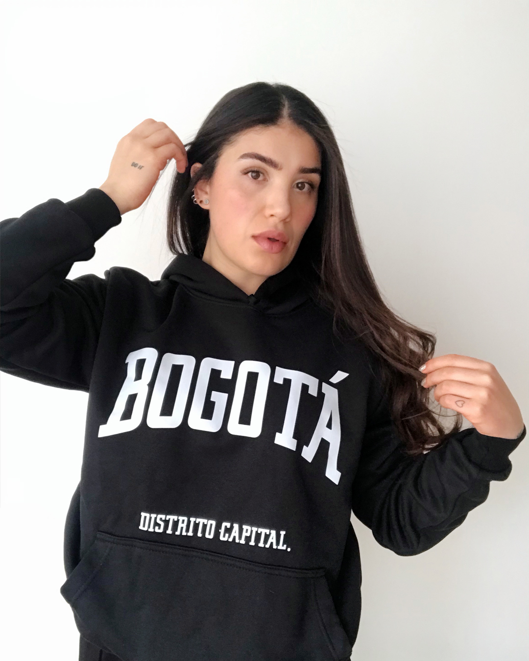 Buzo Bogotá D.C. con capota - Negro