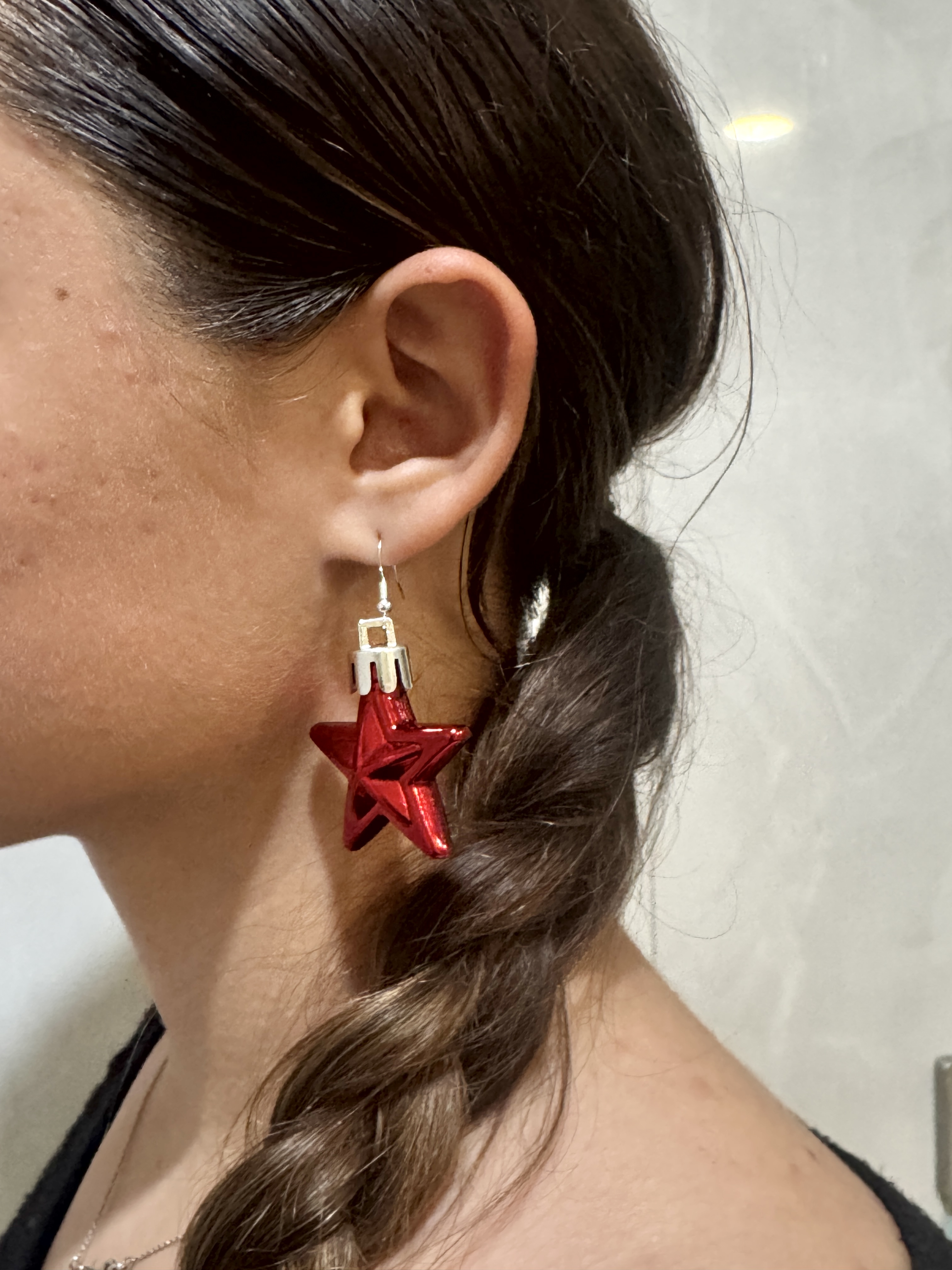 Red Star Christmas Earrings