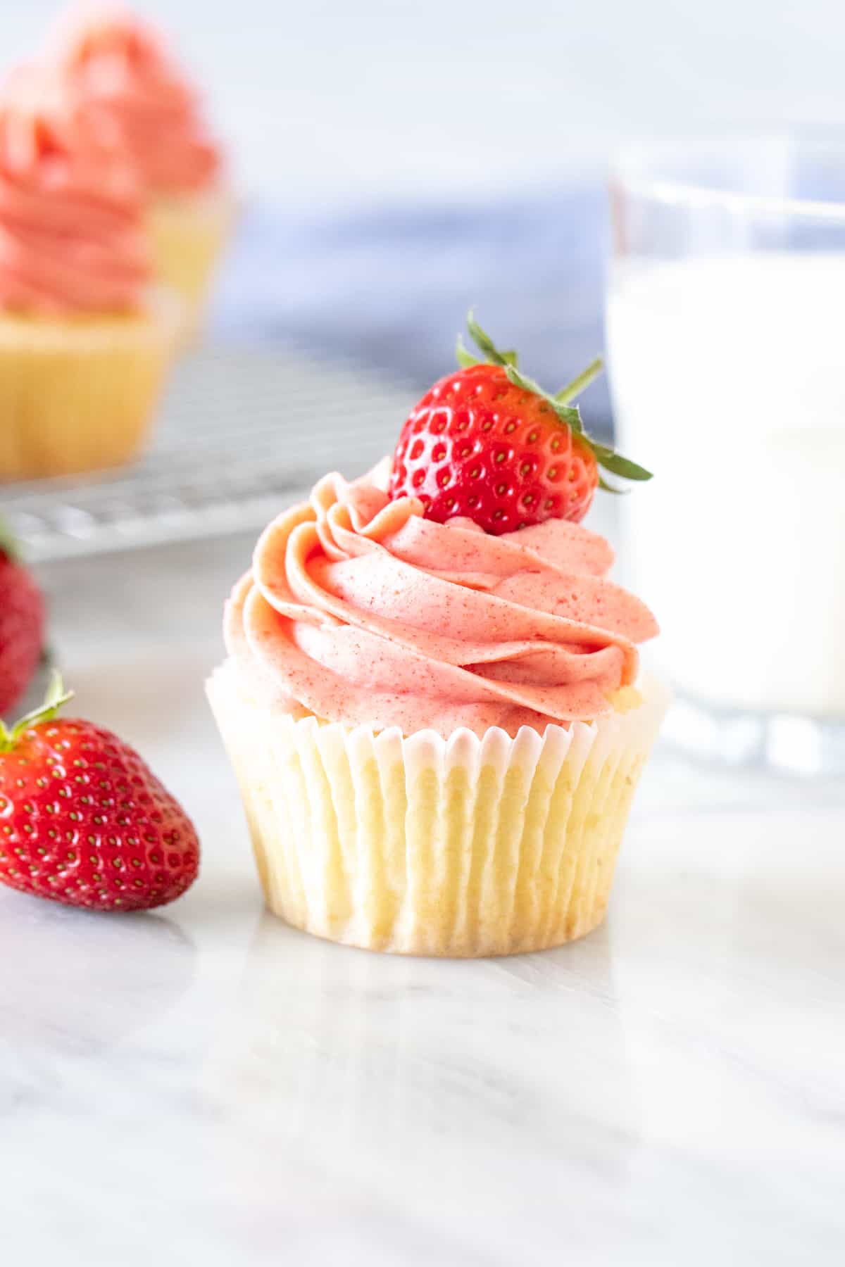 Vanilla Cupcake w/ strawberry buttercream