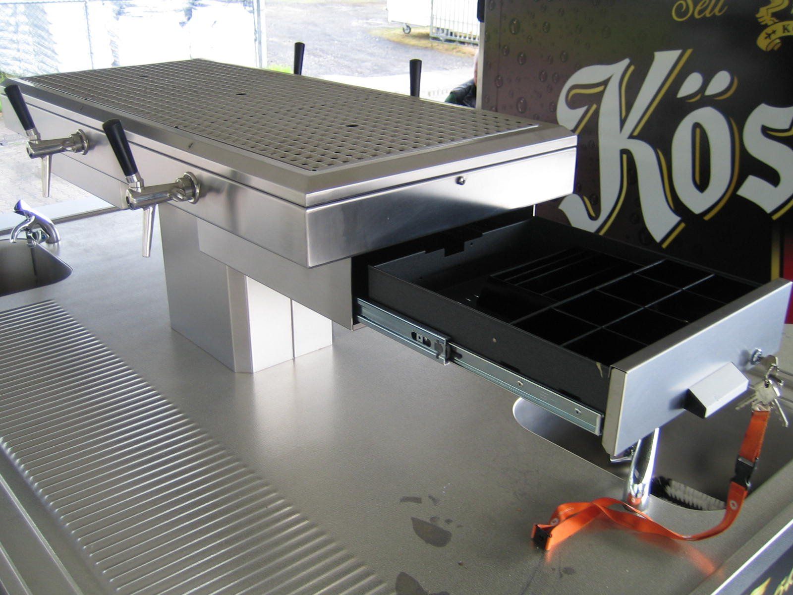 Ausschankwagen Deluxe