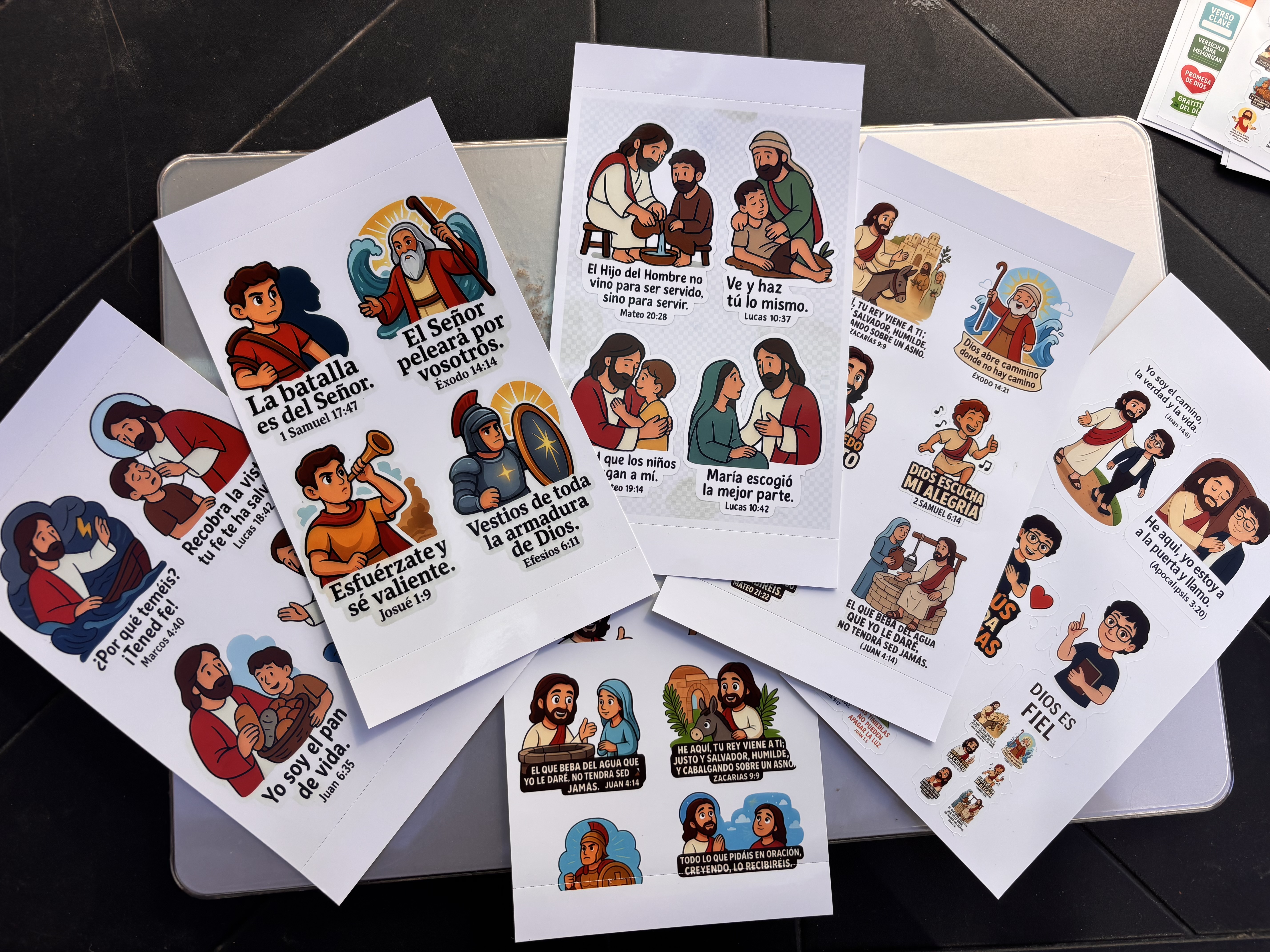 Hojas de stickers bíblicos