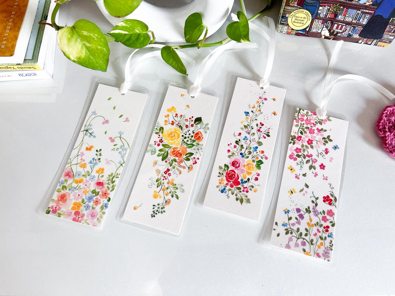 Set of 4 Modern Floral Bookmarks