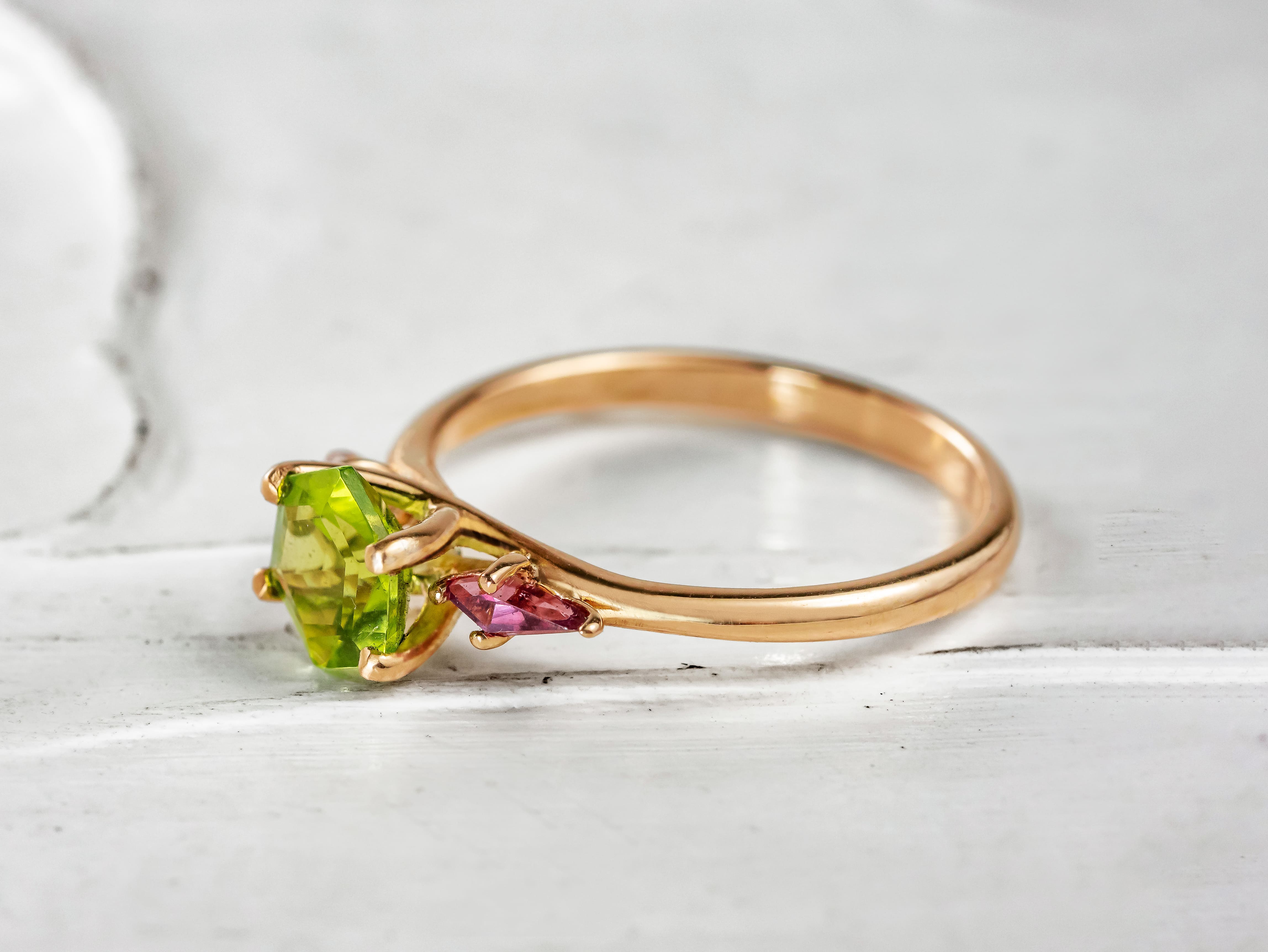Crafted & Designed For R 
