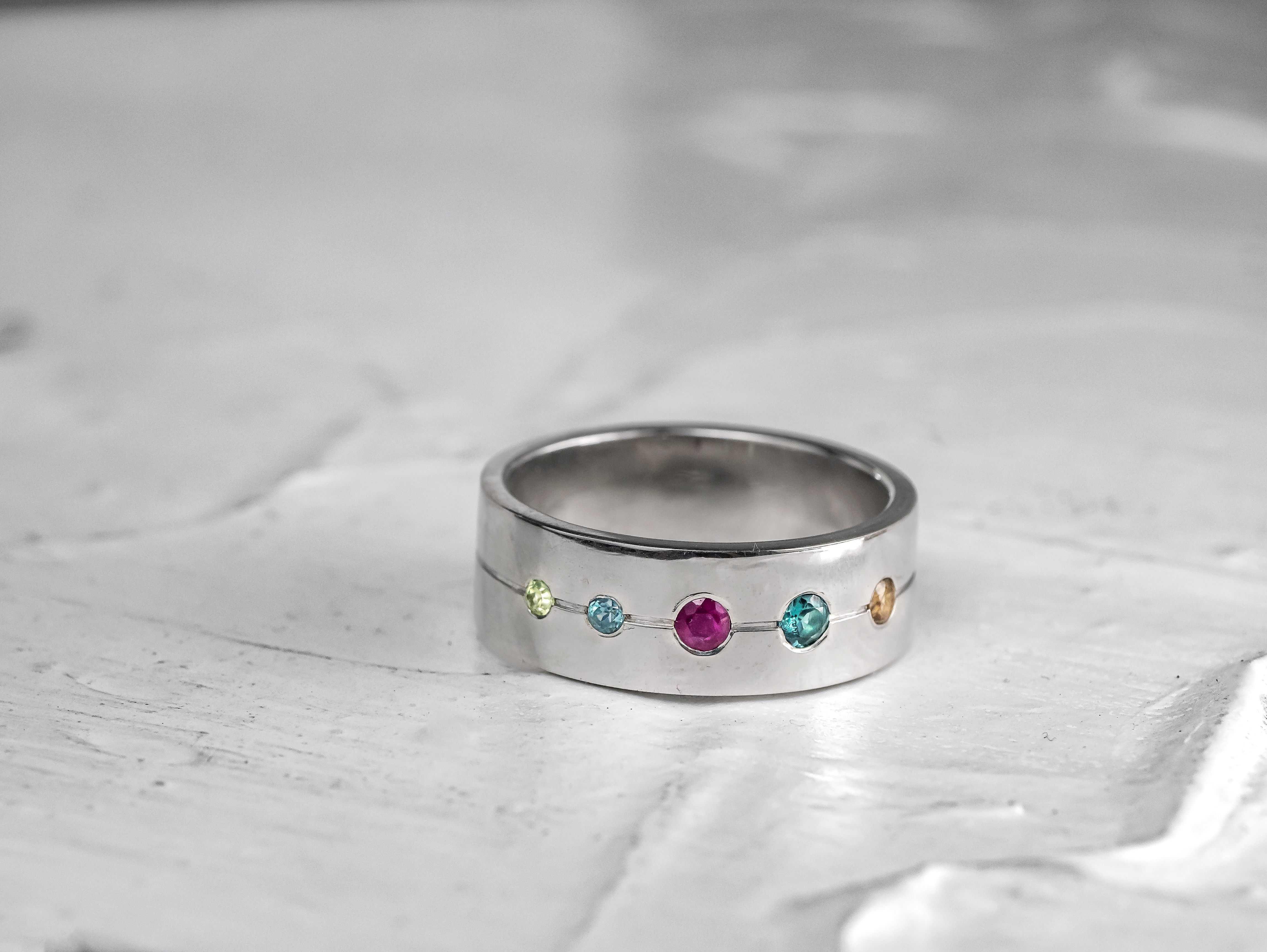 Crafted & Designed For R 