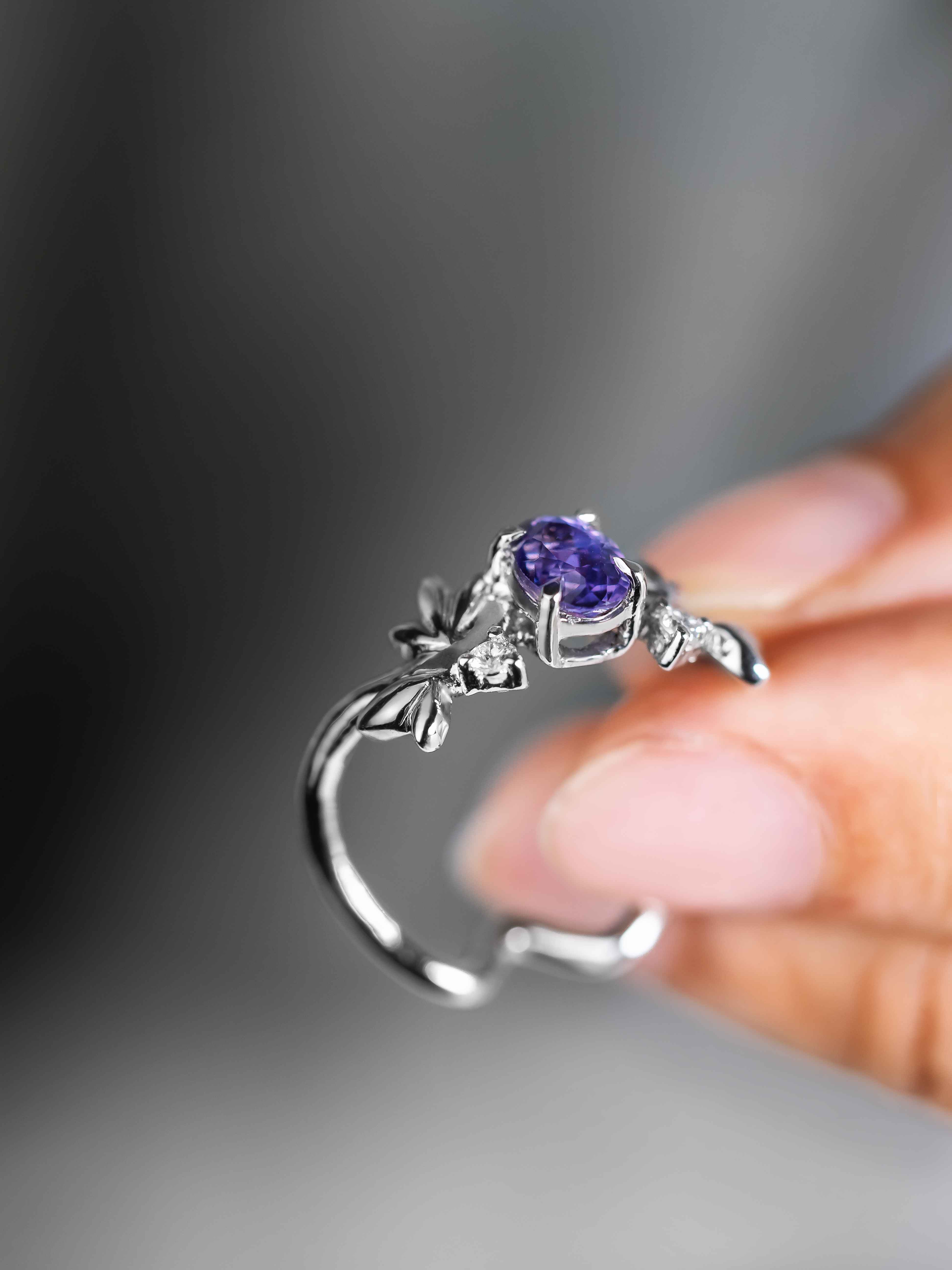Crafted & Designed For R 