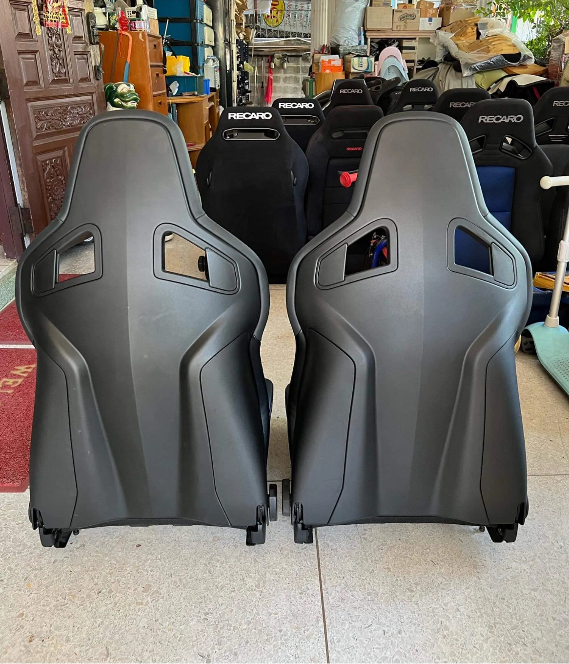 NISMO RECARO SPORTSTER SEATS – HEATING | NISSAN