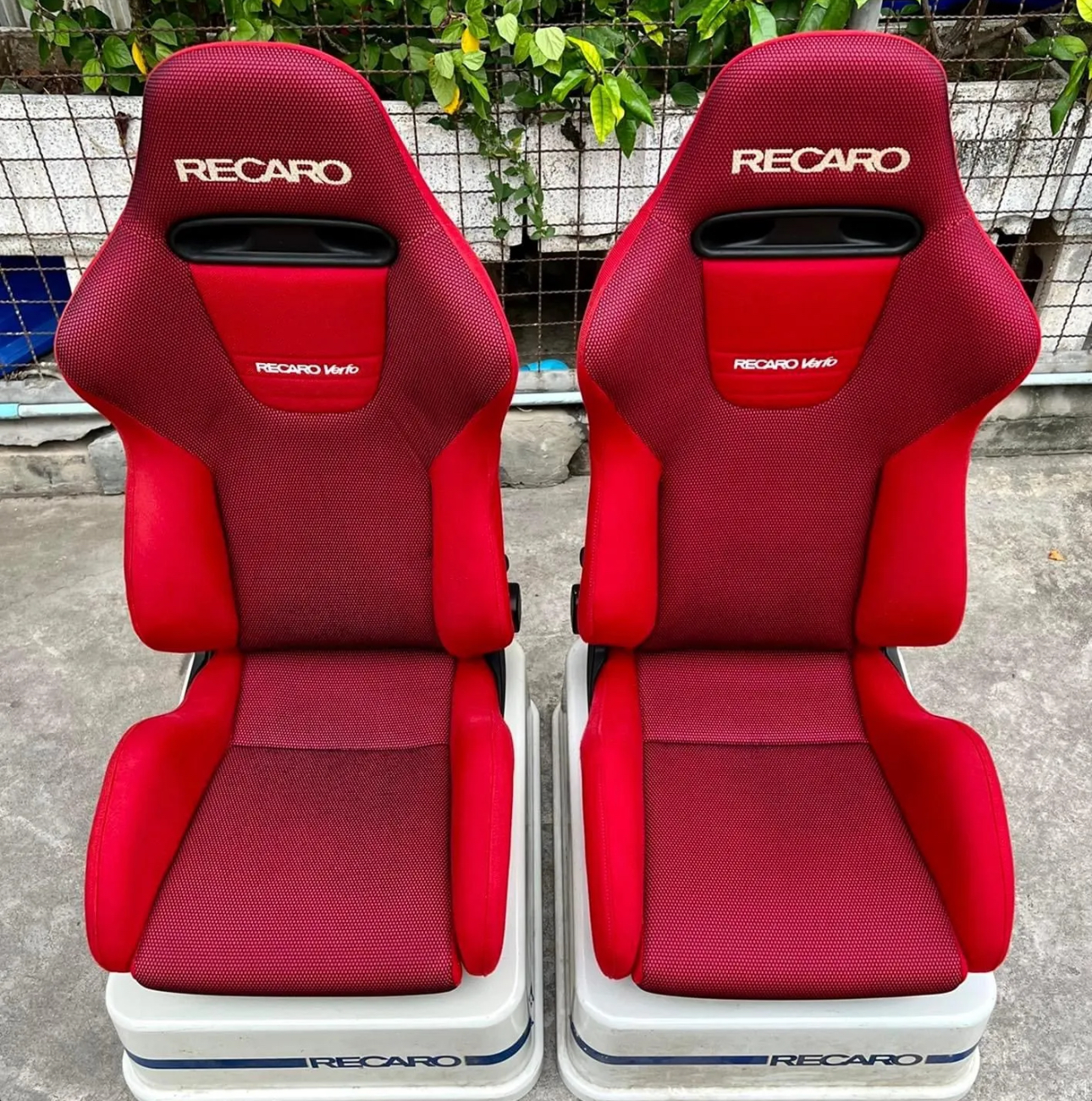 RECARO VERFO SEATS – RED | SPORT JC EDITION