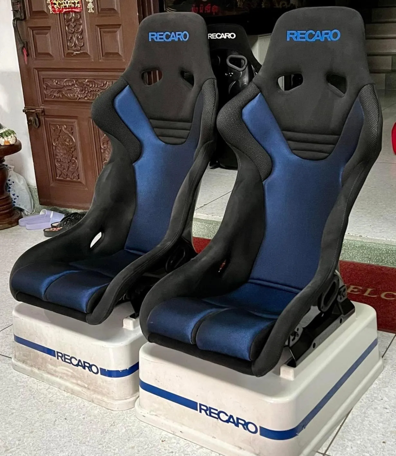 RECARO RS-G BLUE LIMITED SEATS