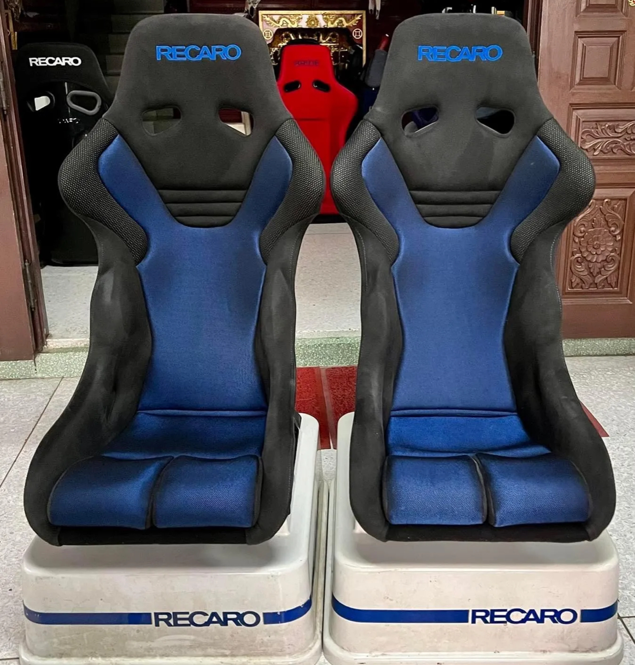 RECARO RS-G BLUE LIMITED SEATS