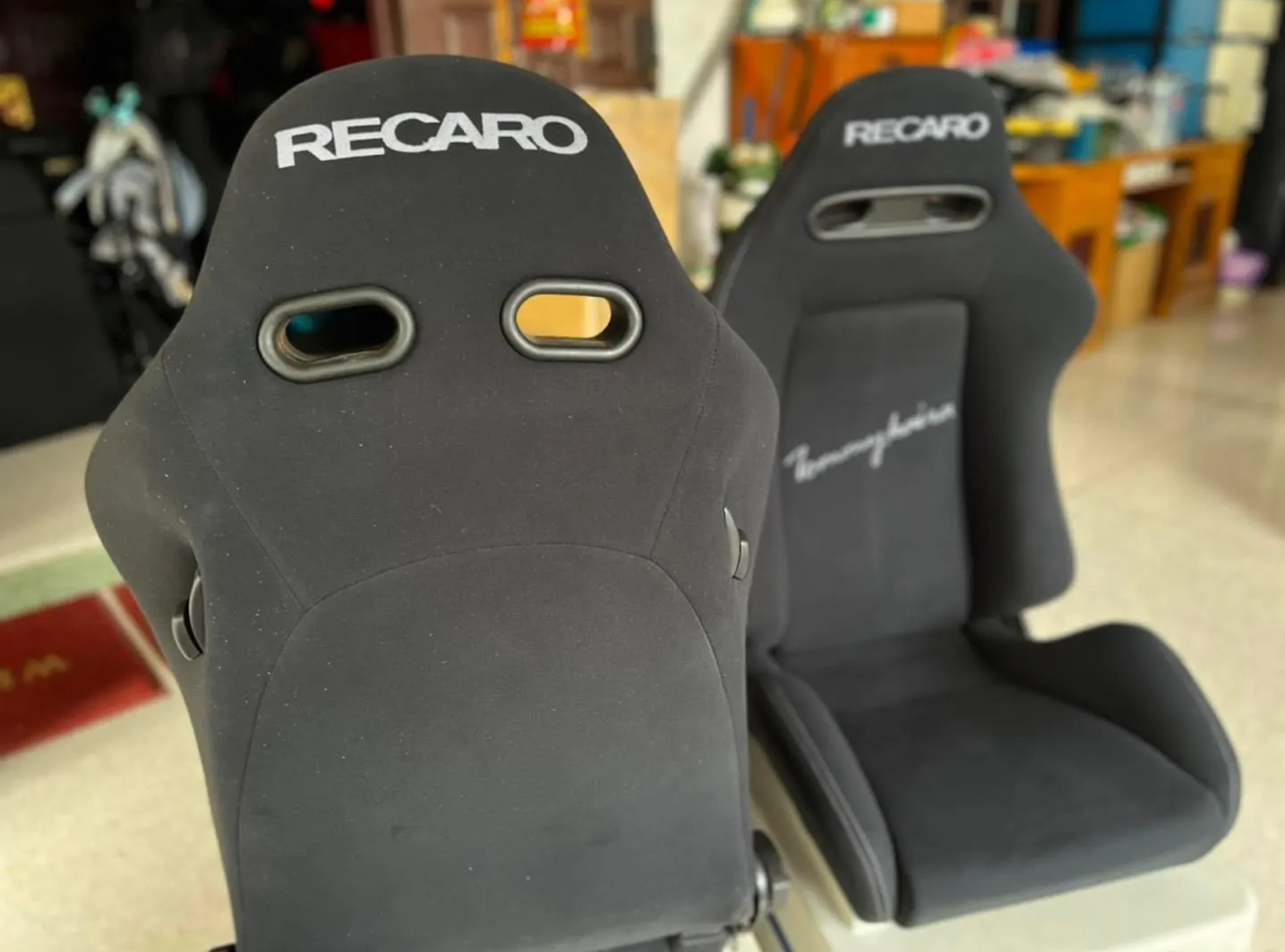 RECARO SR4 SEATS – TOMMY KAIRA EDITION