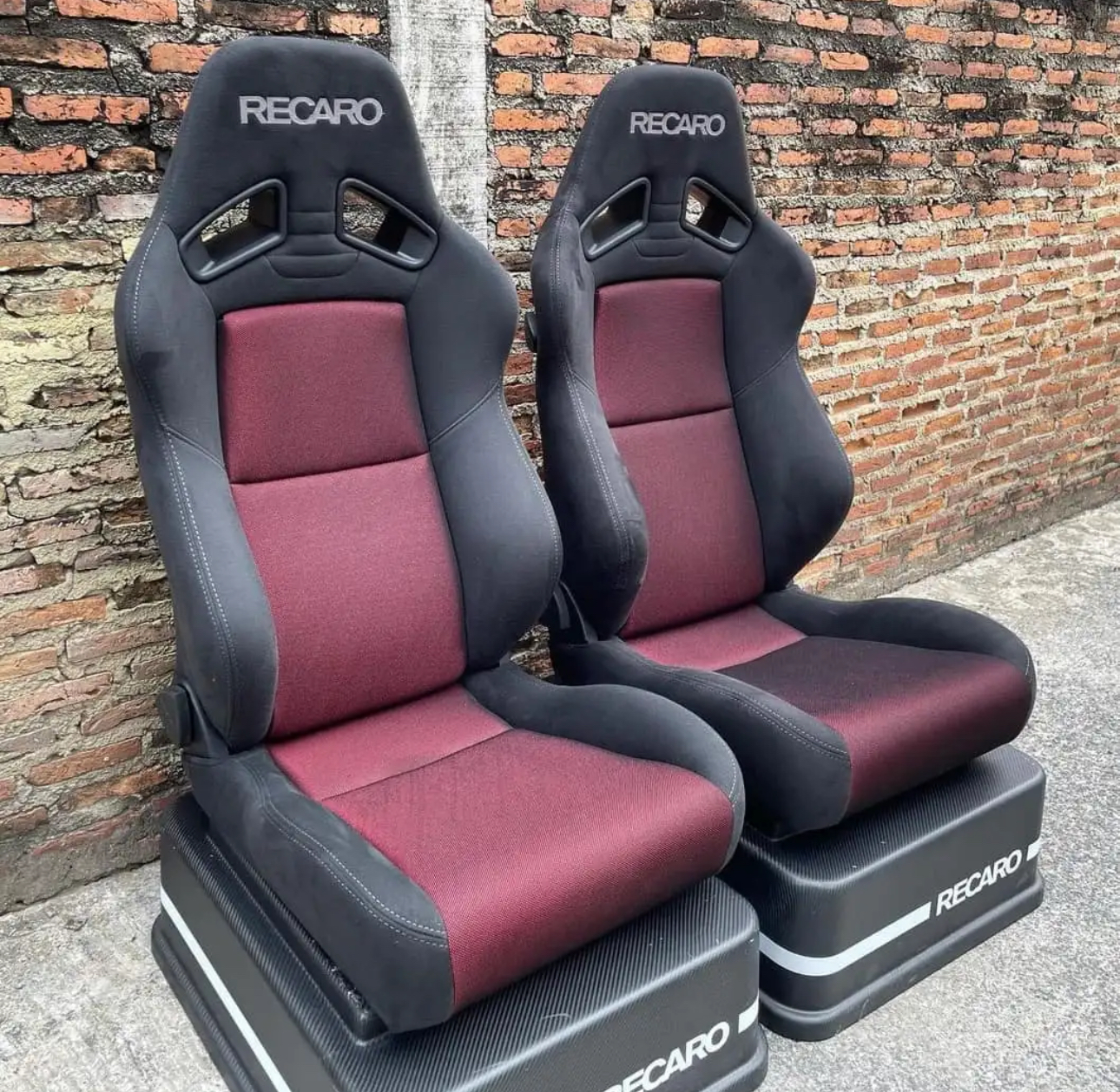RECARO SR7 SEATS