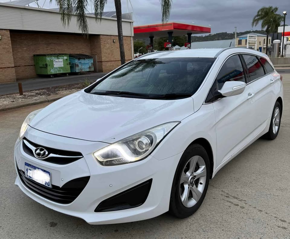 2014 Hyundai i40 turbo diesel sports