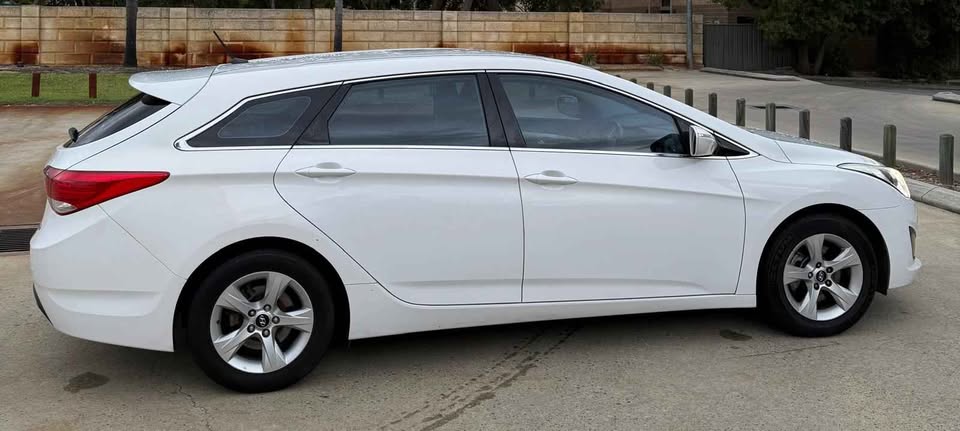 2014 Hyundai i40 turbo diesel sports