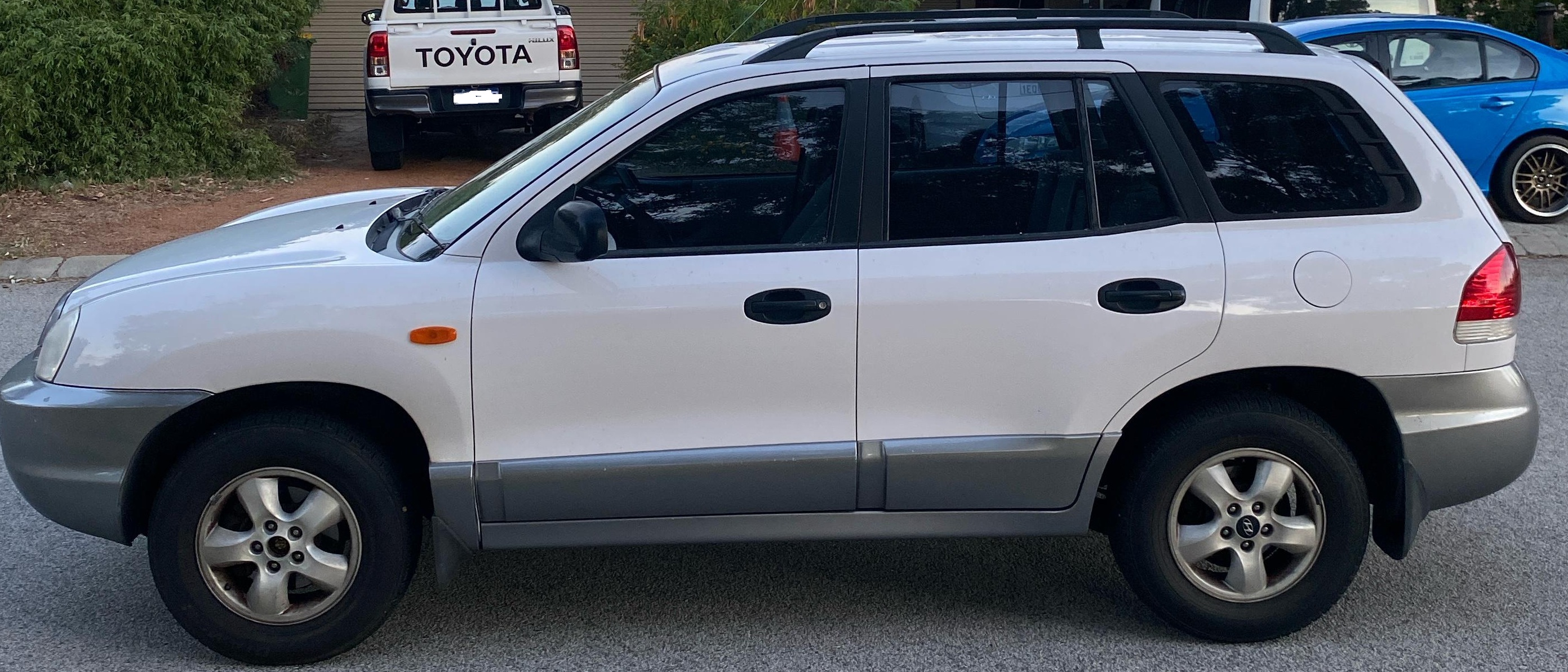 2004 Hyundai Santa Fe GL (4x4) Automatic Wagon