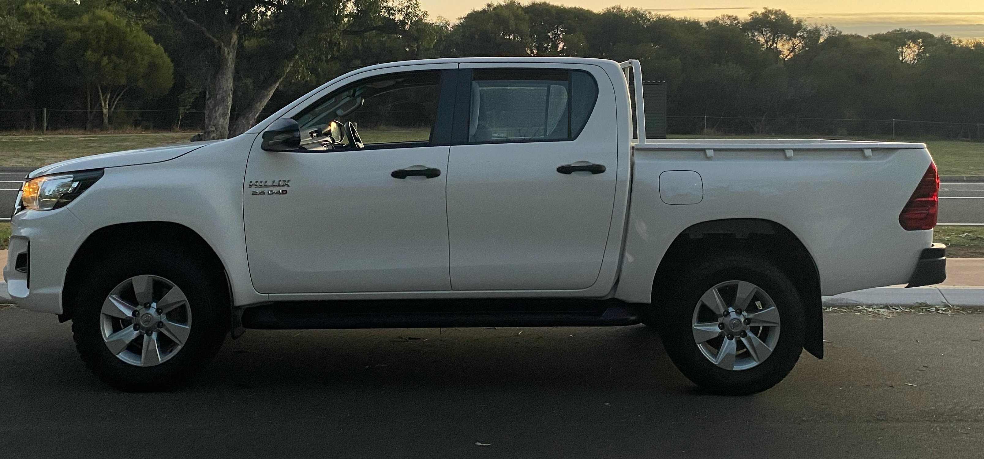 2019 Toyota Hilux SR (4x4) GUN126R Turbo Diesel Automatic