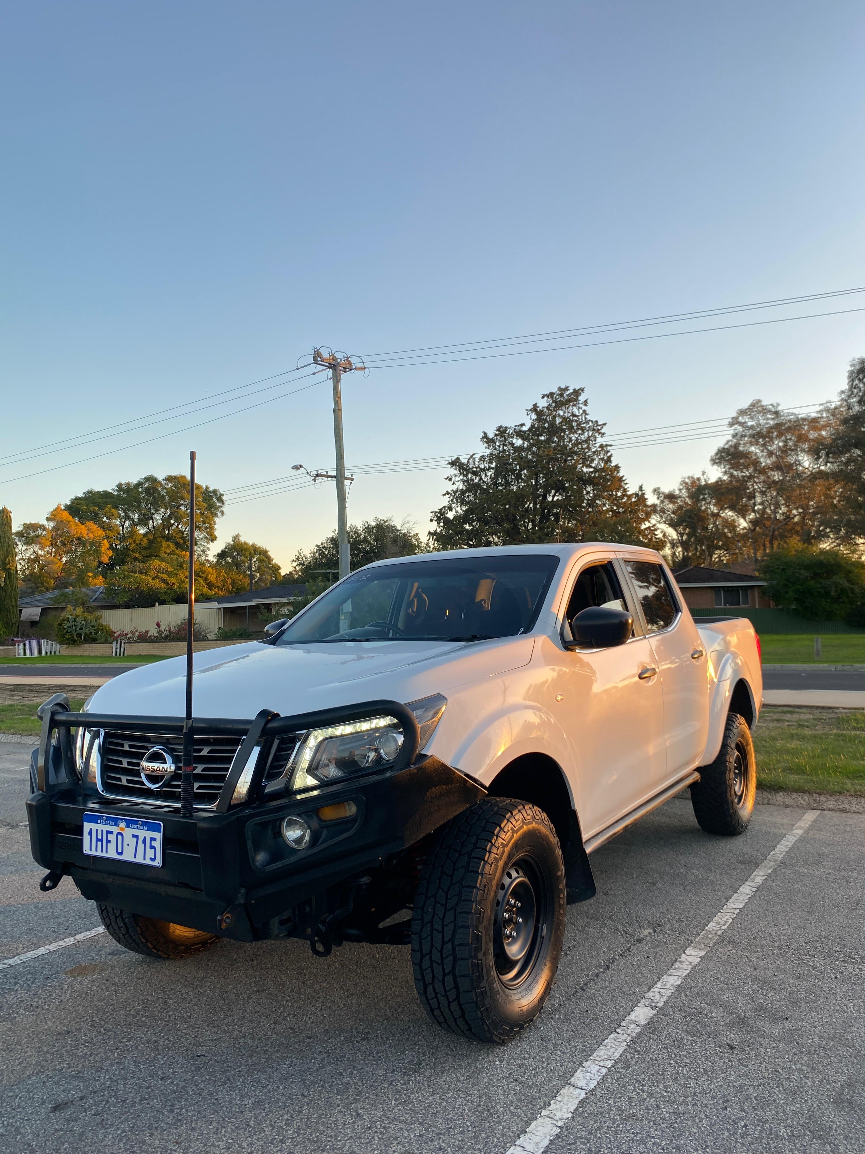 2020 Nissan Navara ST 4x4 – Only 49,100km | Like New |