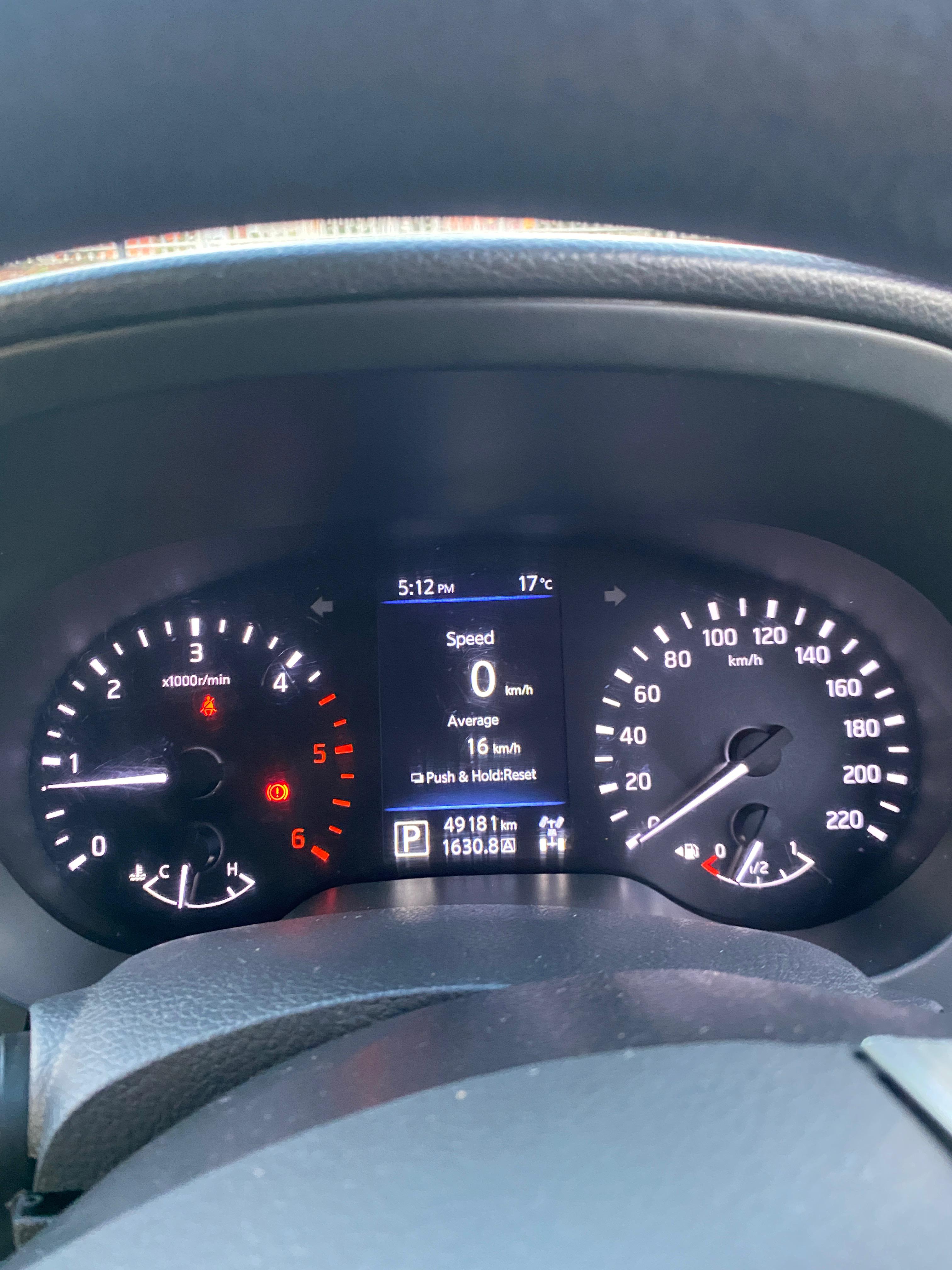 2020 Nissan Navara ST 4x4 – Only 49,100km | Like New |
