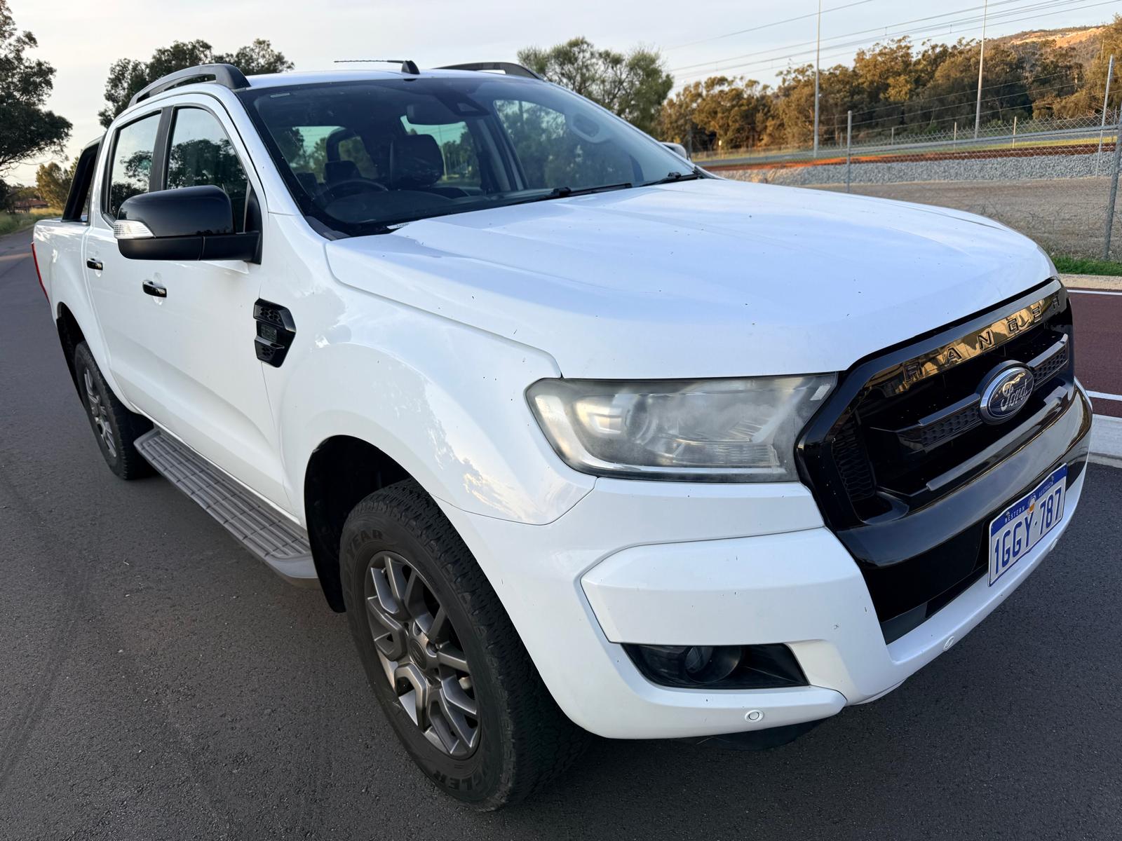 2017 Ford Ranger FX4 3.2L | 4x4 Auto | 147,000 km