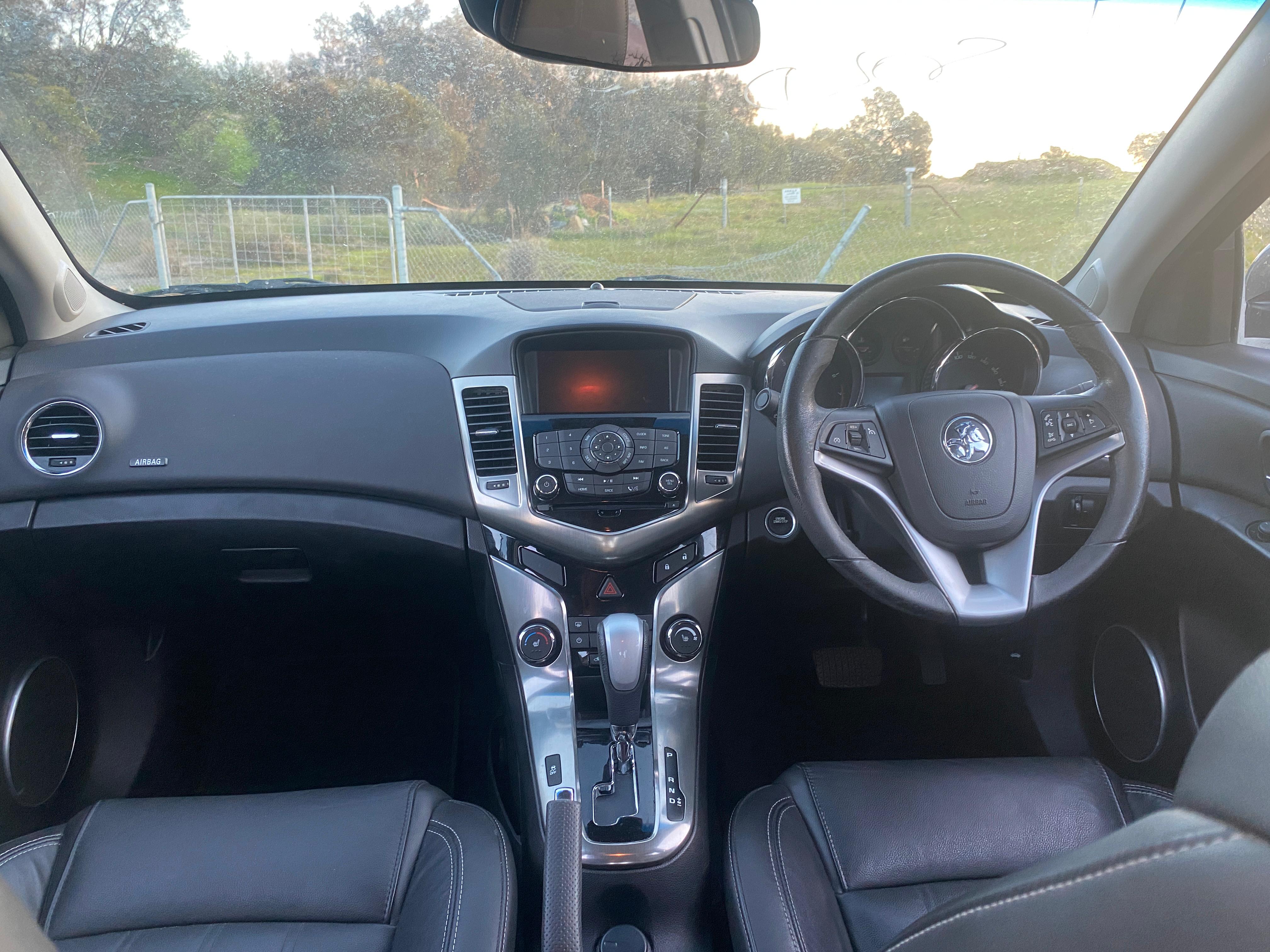 2013 Holden Cruze SRi-V sedan