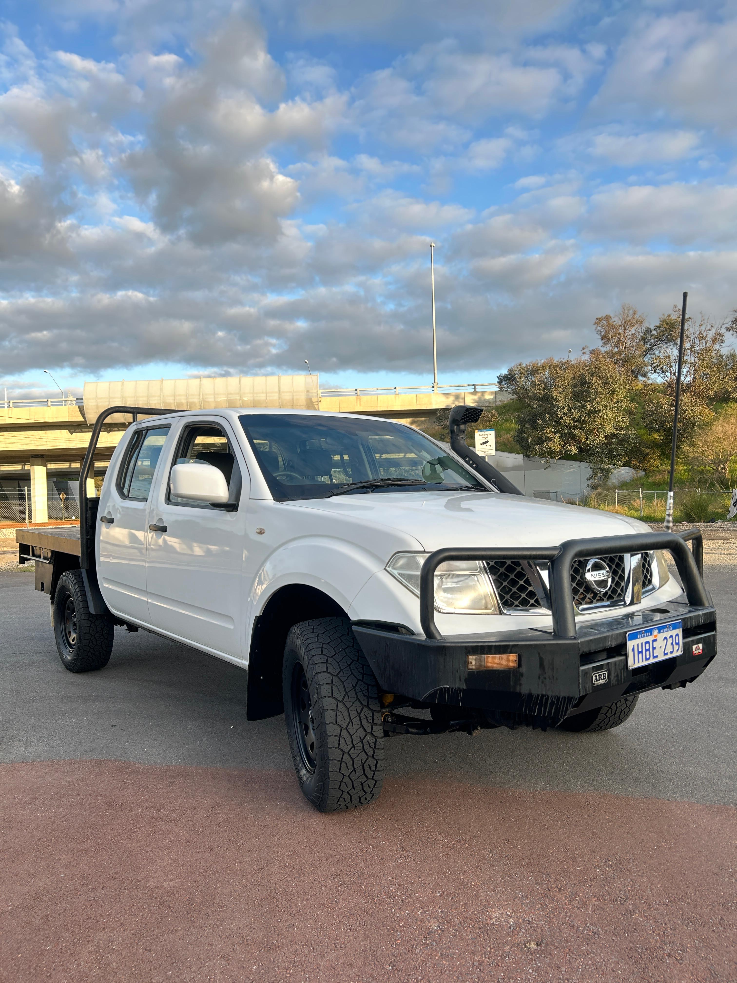 2013 Nissan Navara  Dual Cab D40 – 4x4 Utility