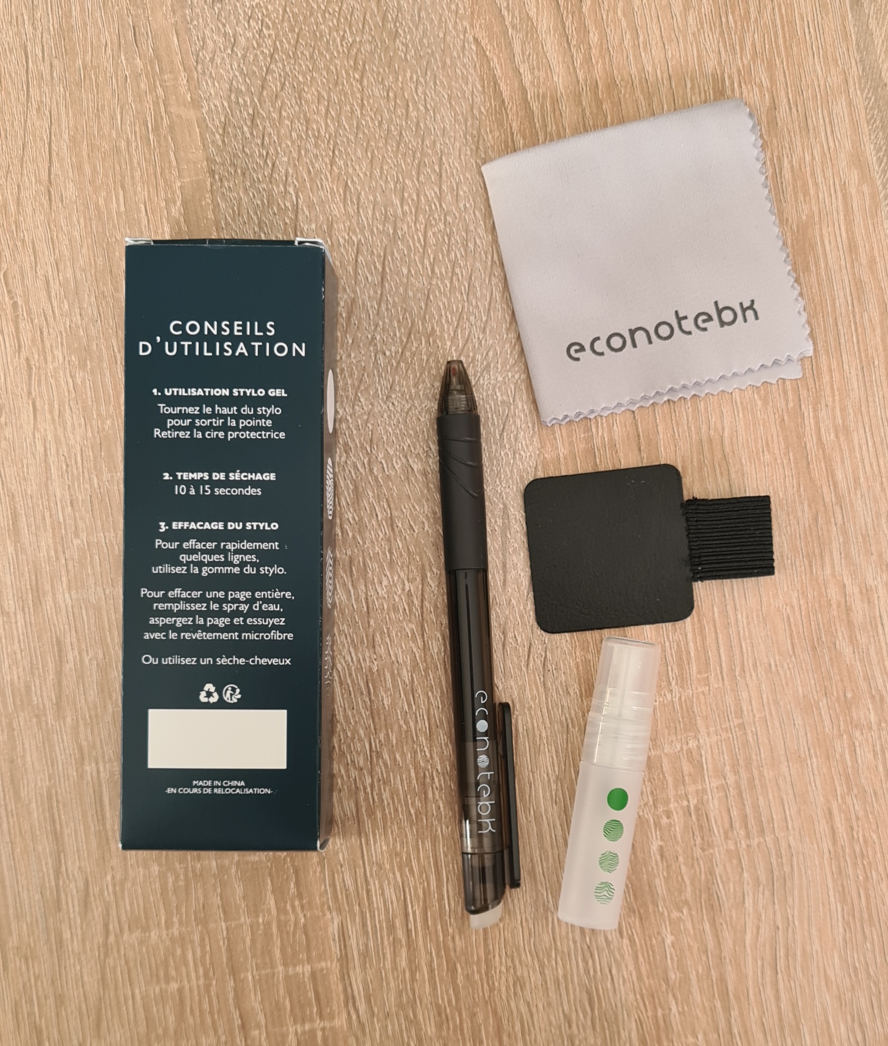 Agenda effaçable + 5 posts-it Econotes