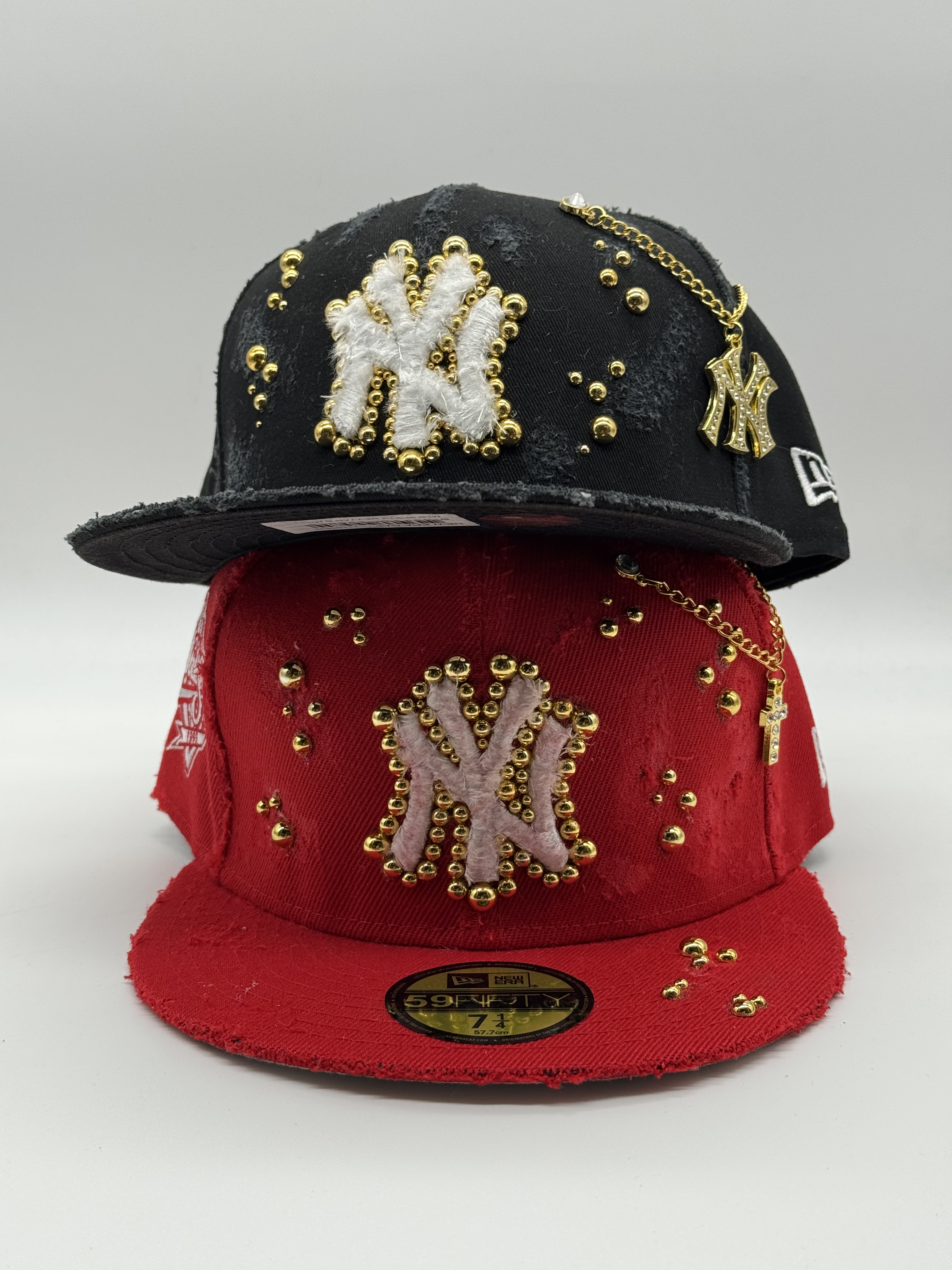New York Red Fitted "GOLDEN PEARLS"