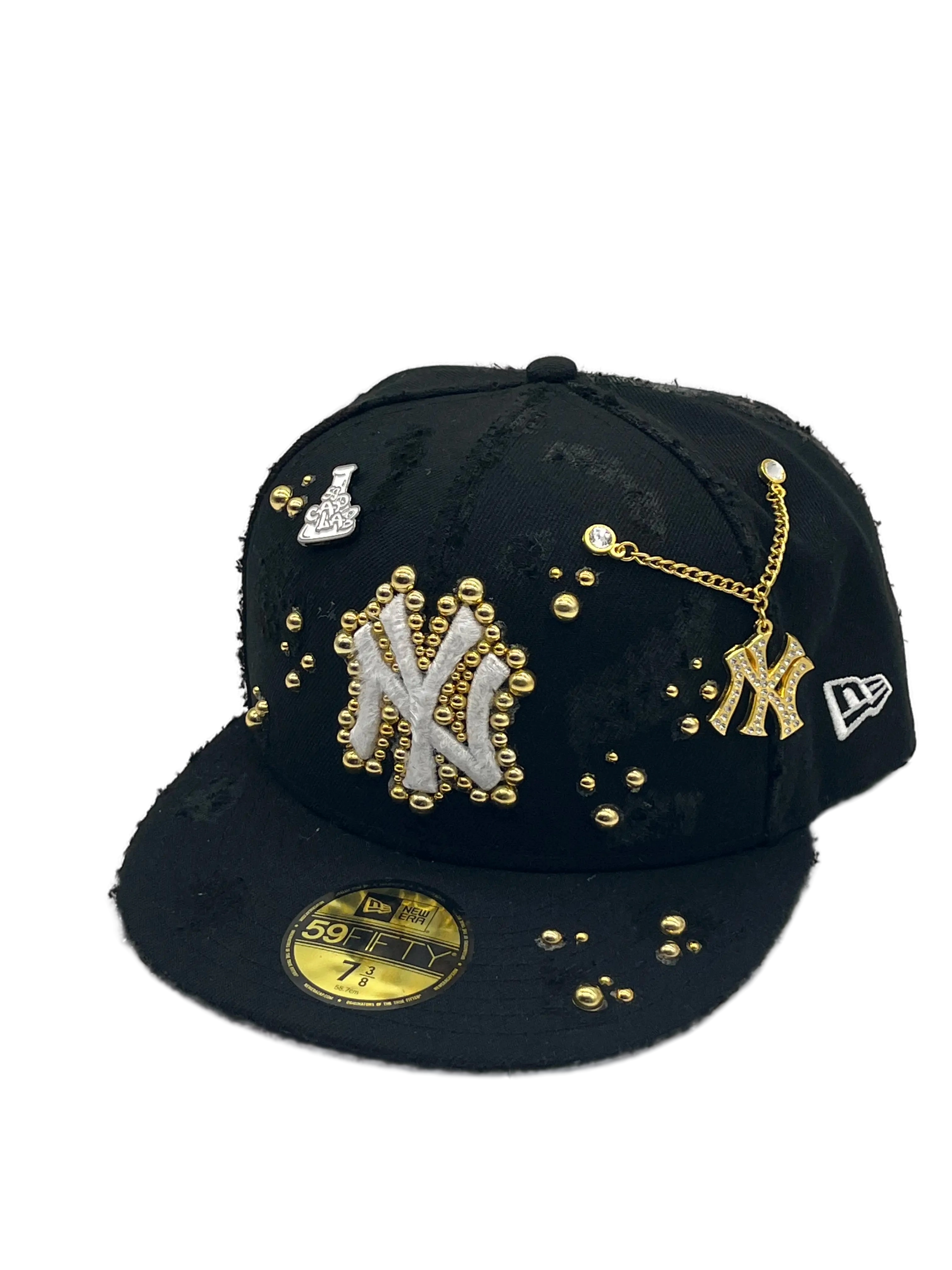 New York Black Fitted "Golden Pearls"