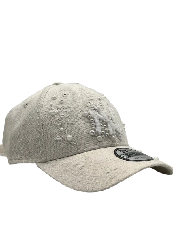 New York Cream Curved "Distressed Pearls"