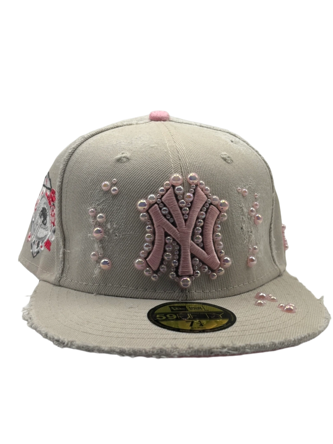 New York Fitted "Pink Pearls"