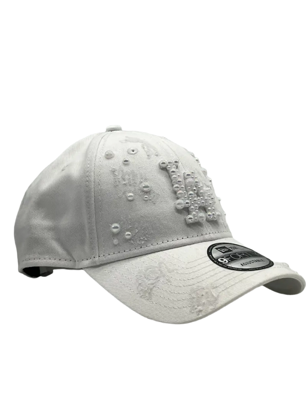 Los Angeles White Curved "White Pearls"