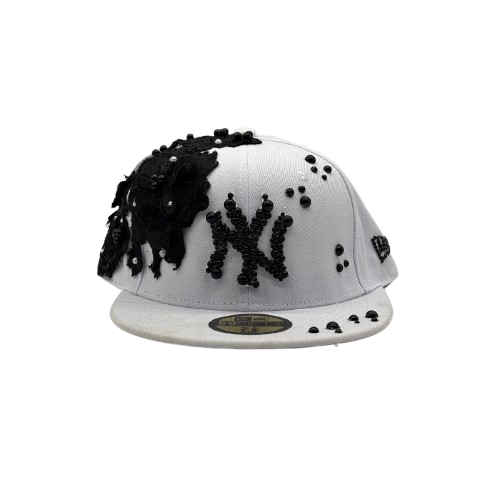 New York White Fitted "BLACK ROSE"