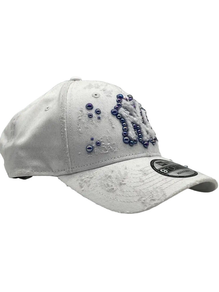 New York White Curved "Blue Pearls"