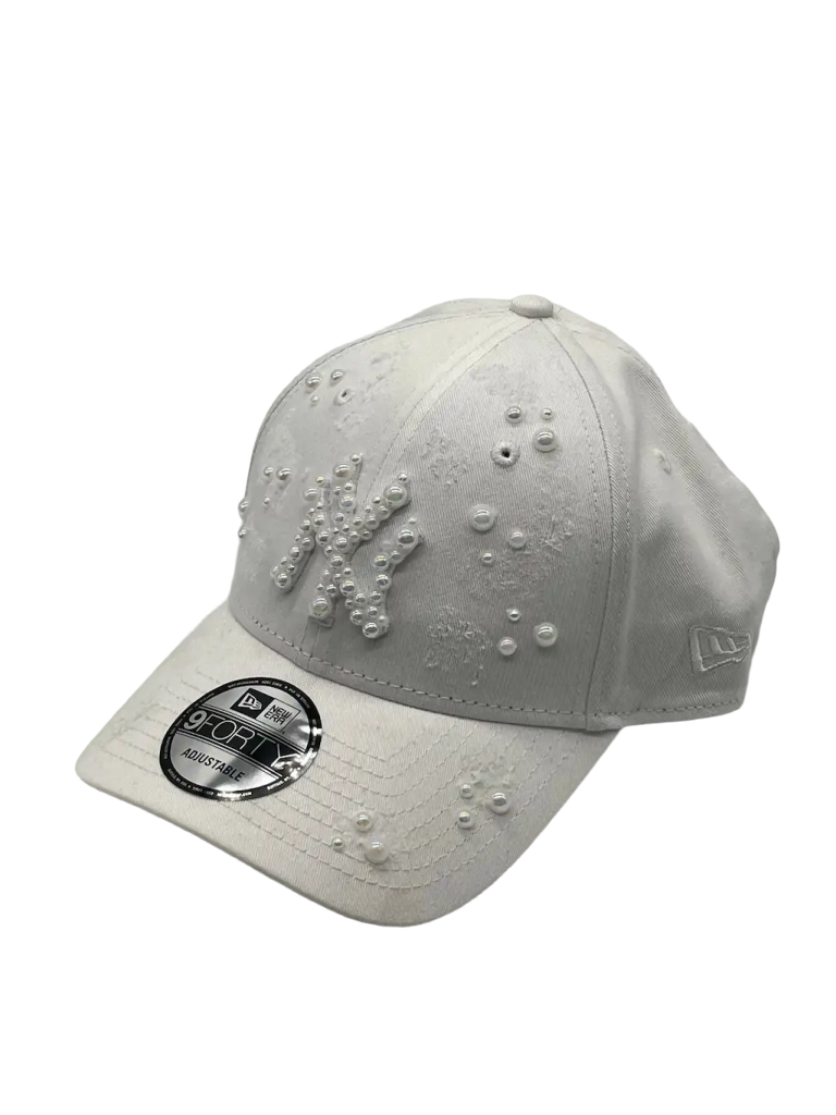 New York White Curved "White Pearls"