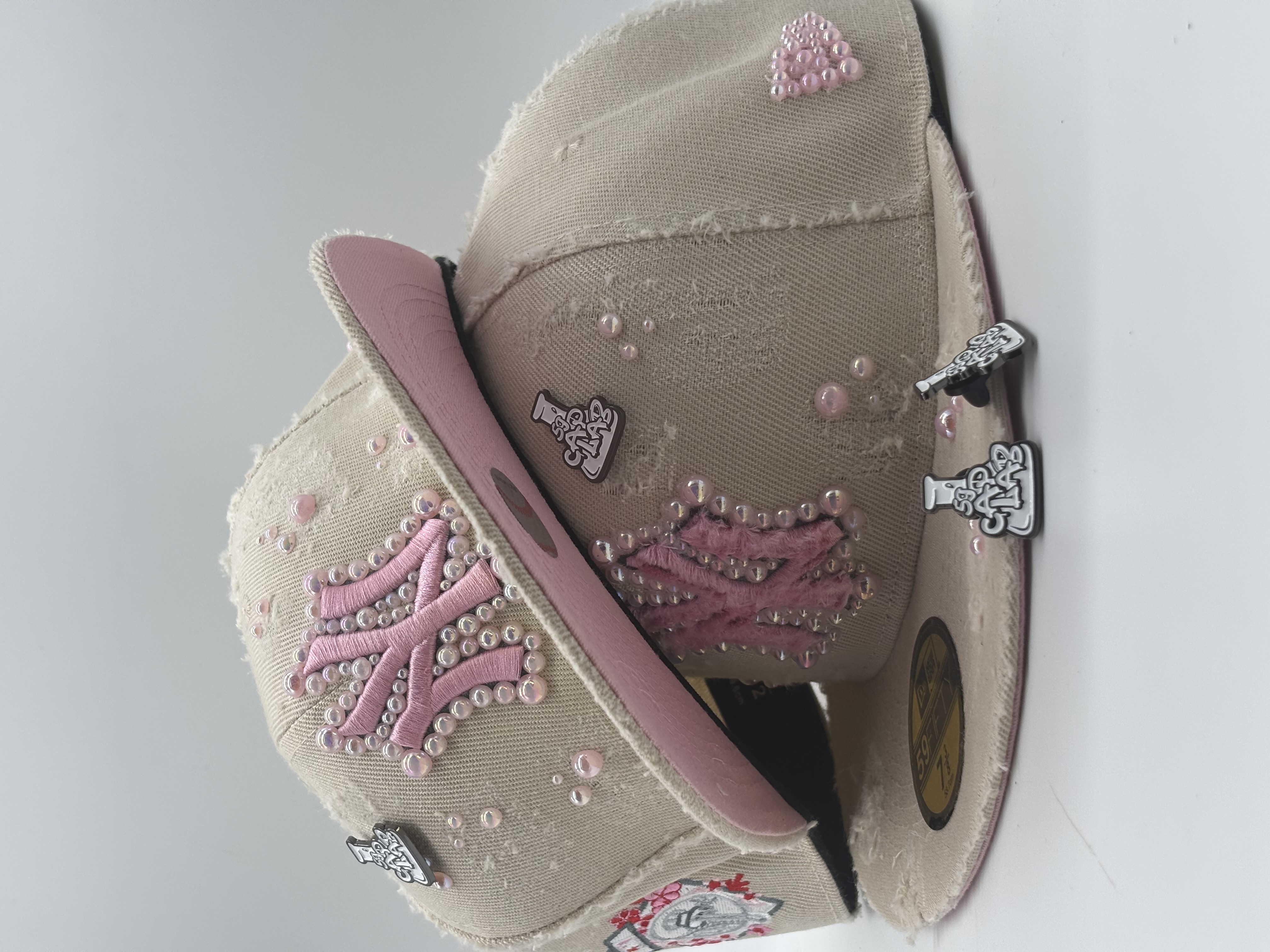 New York Fitted "PINK PEARLS"