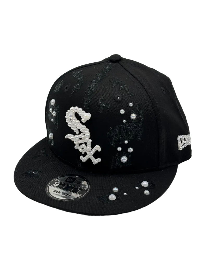 SOX Black Snapback "White Pearls" 