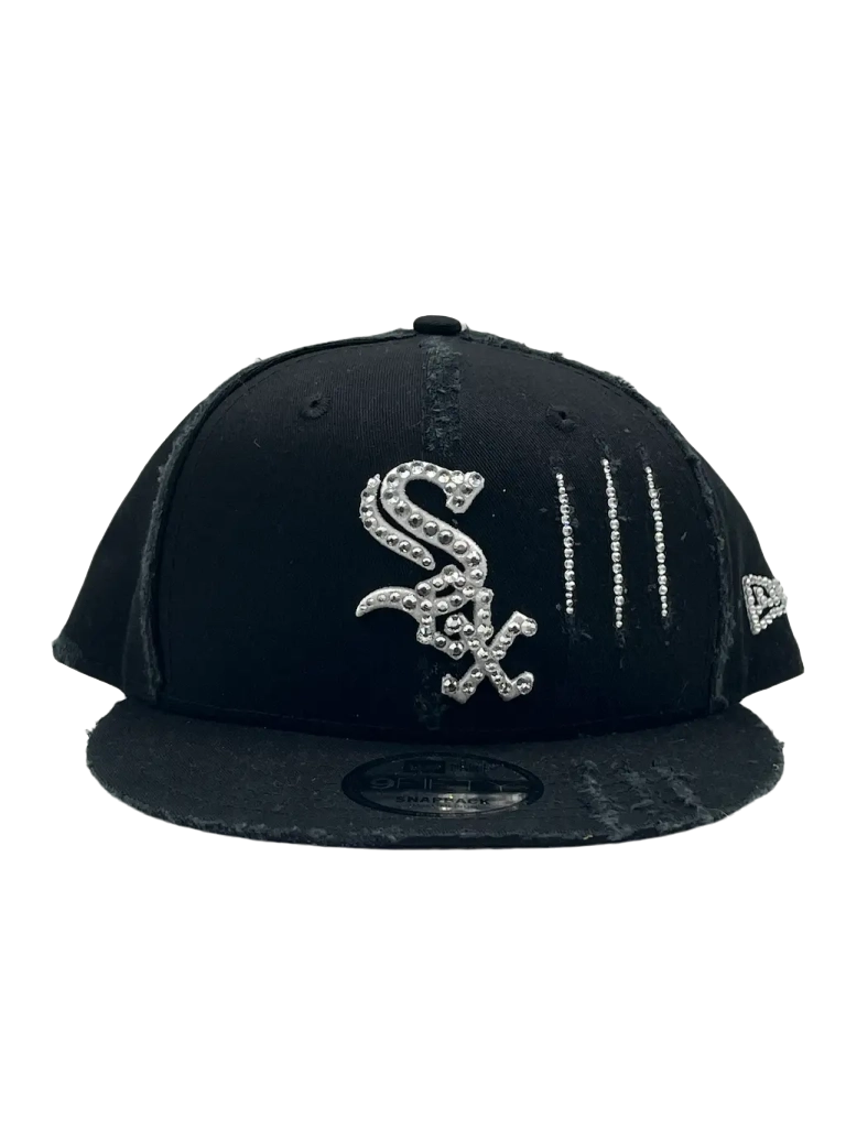 SOX Black Snapback "White Scratch"