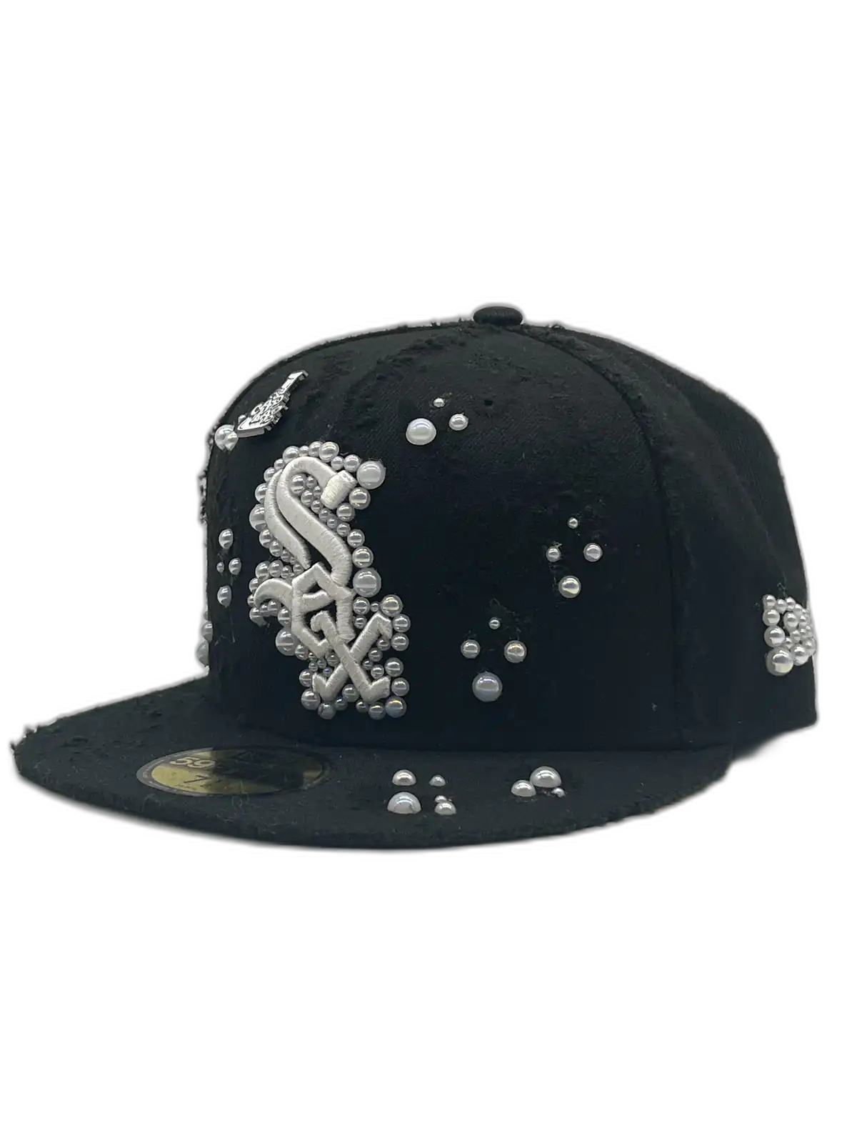 SOX Black Fitted “White Pearls”