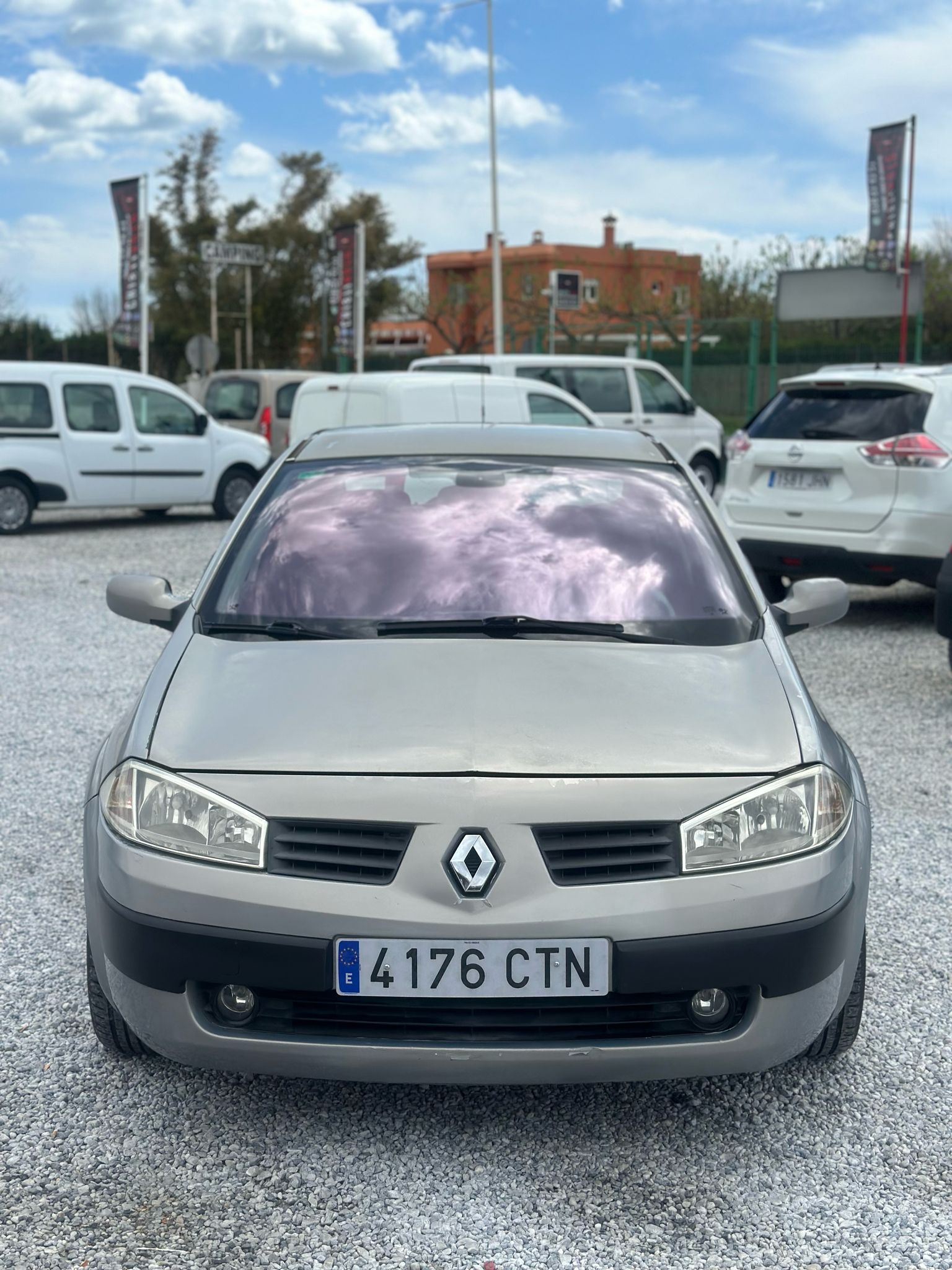 RENAULT MEGANE