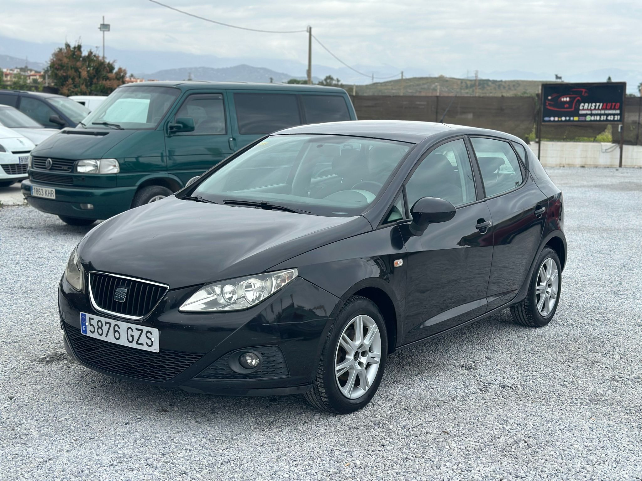 SEAT IBIZA