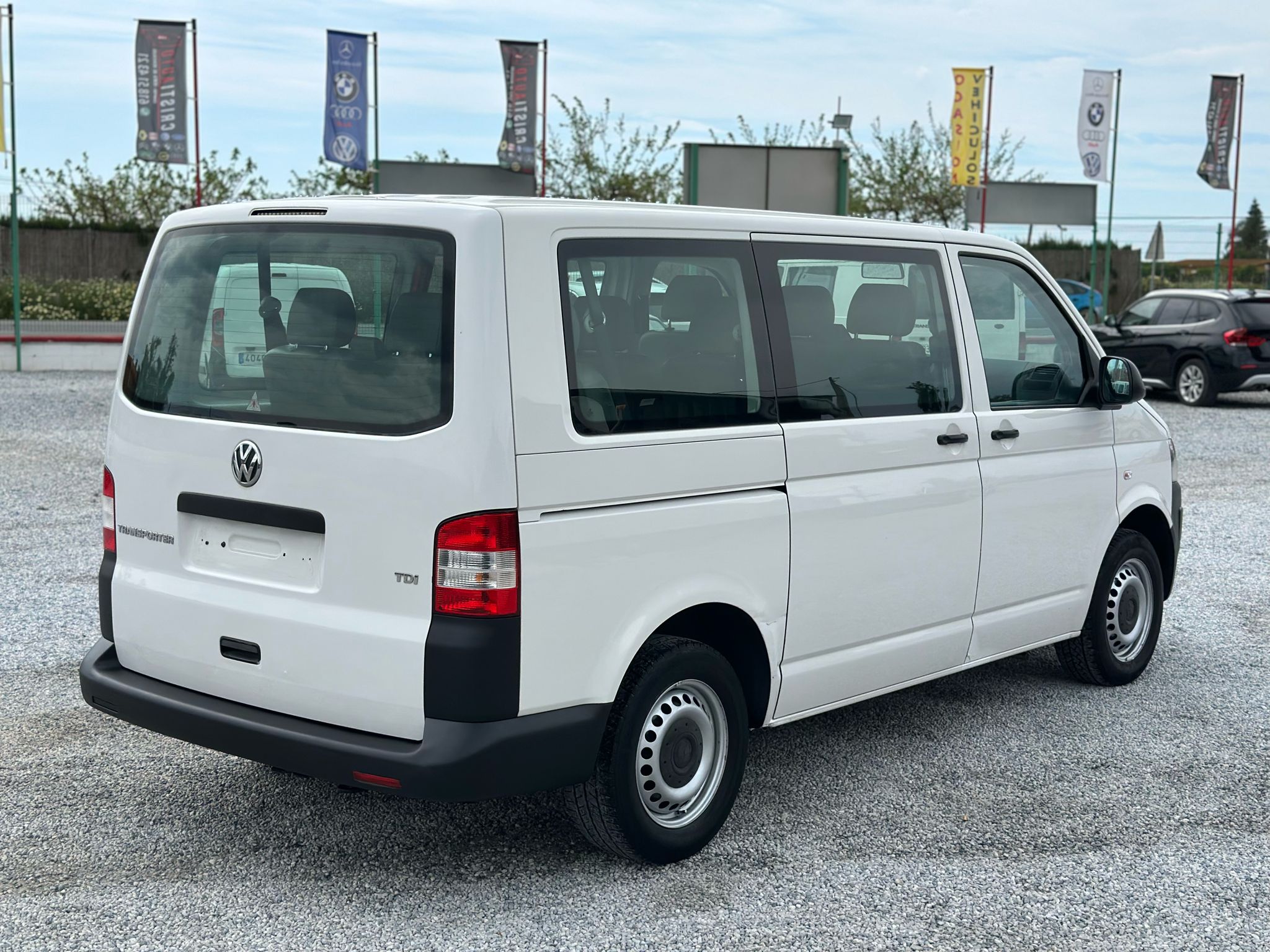 VOLKSWAGEN TRANSPORTER T5