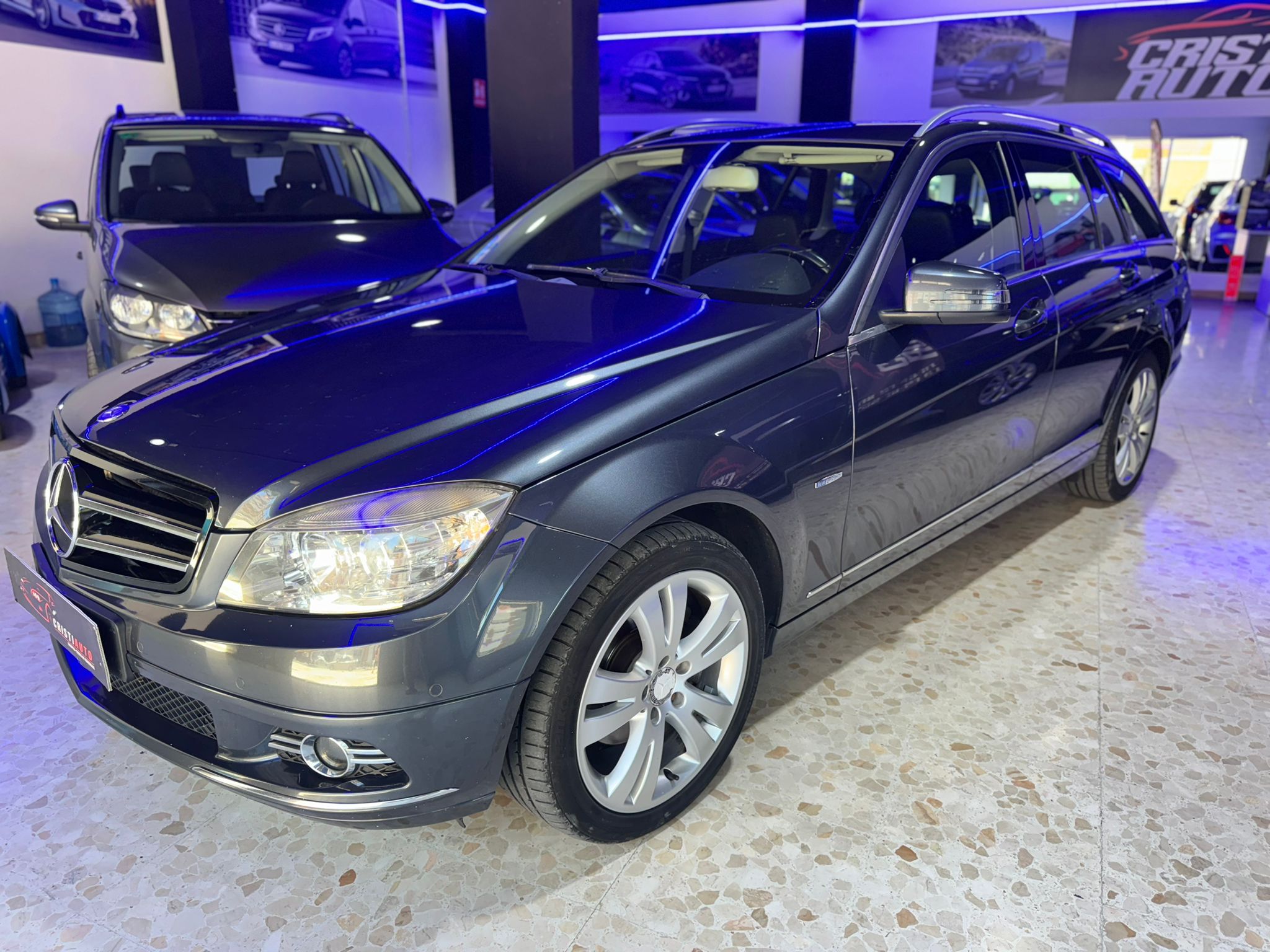 MERCEDES BENZ C220