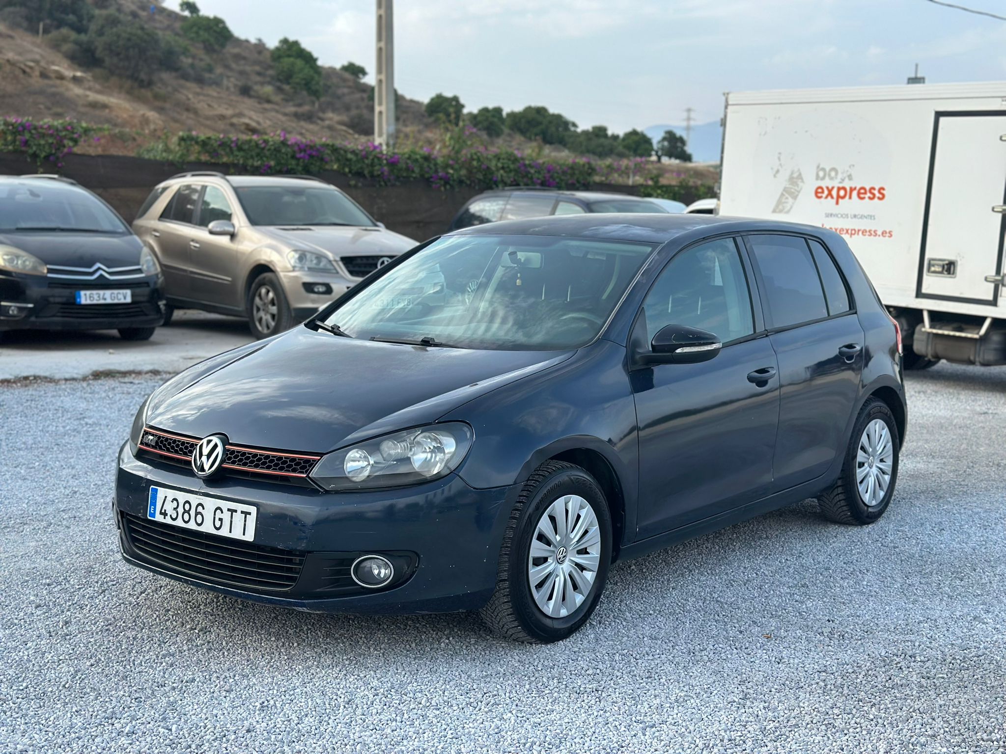 VOLKSWAGEN GOLF 6