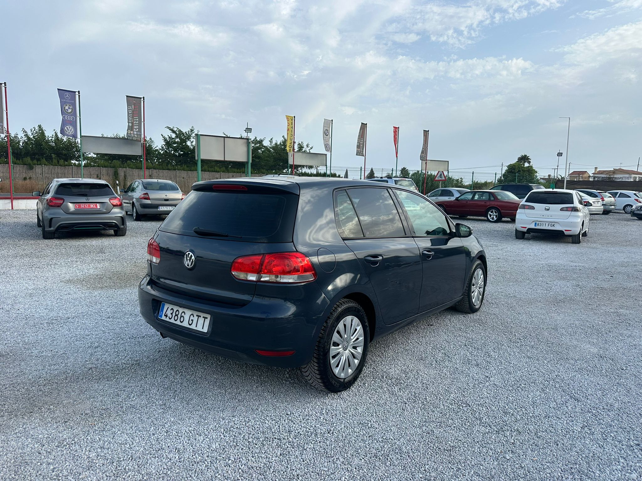 VOLKSWAGEN GOLF 6