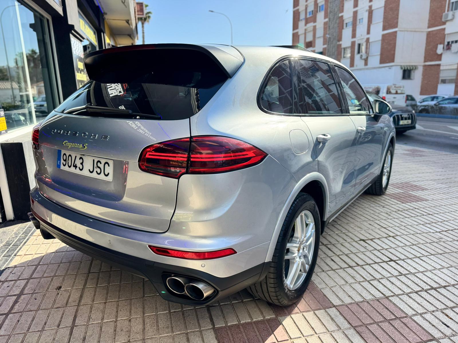 PORSCHE CAYENNE S e-Hybrid