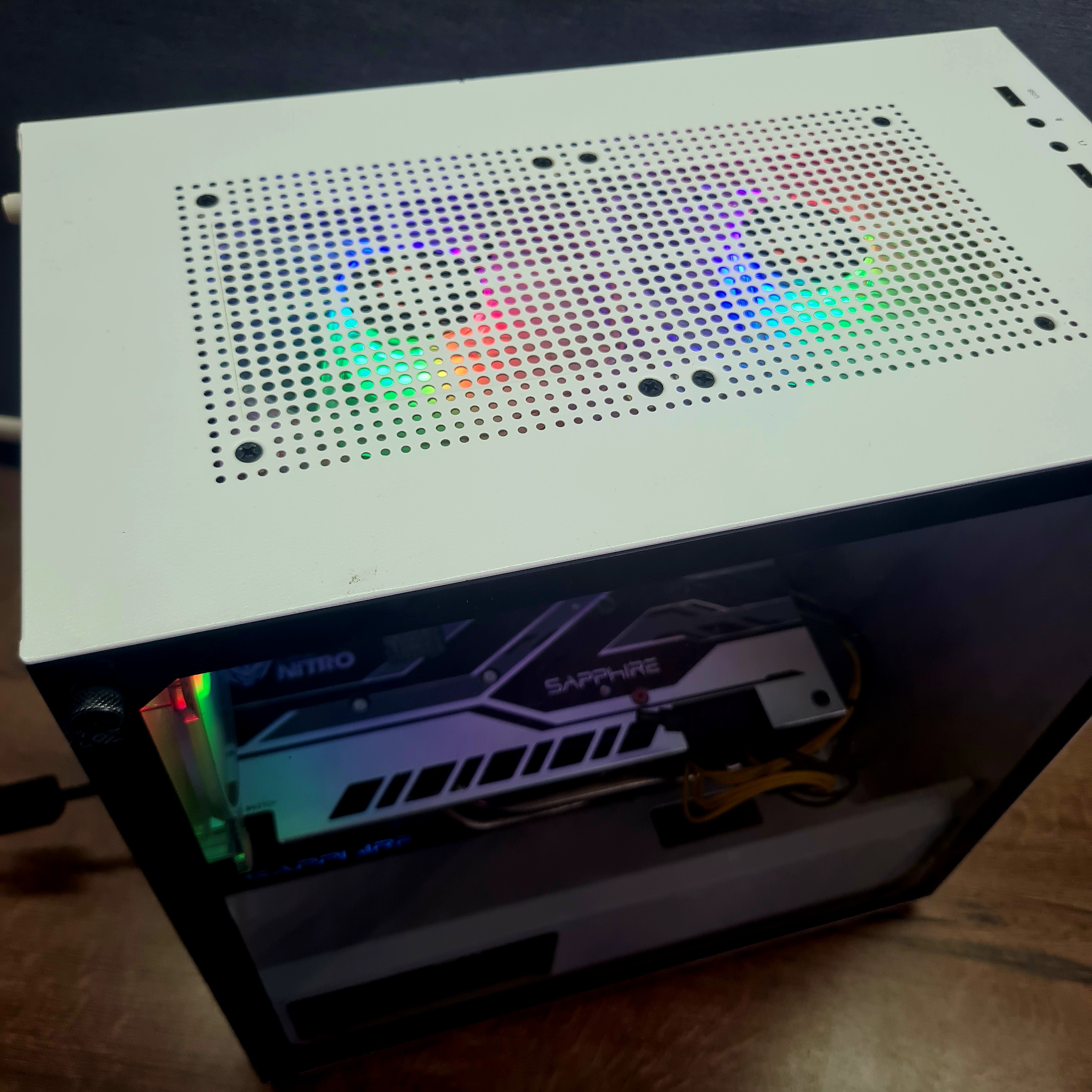 Racunar Gaming Intel i7 6700K, 16gb ram, 512 nvme ssd+500gb hdd, grafika rx580 8gb