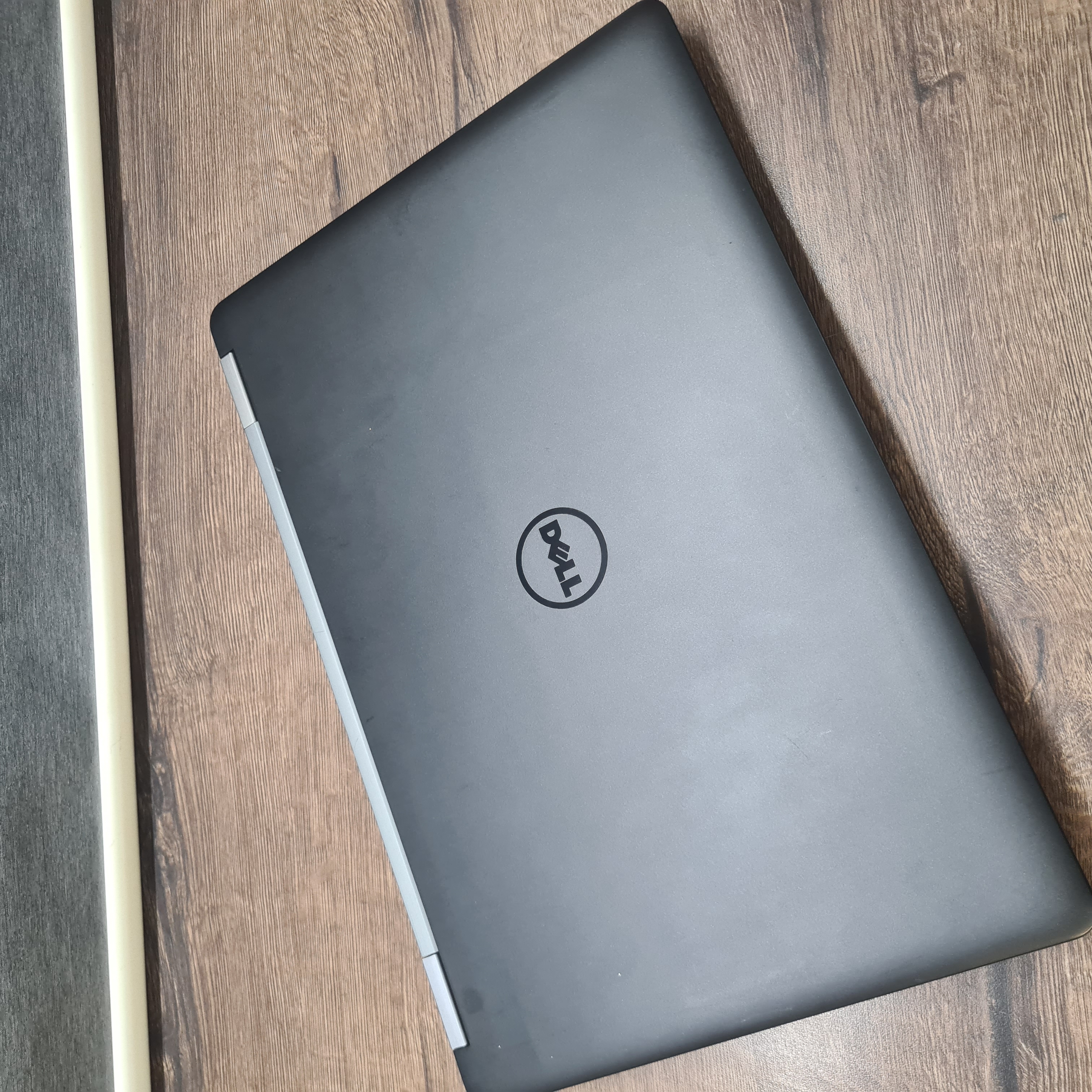 Laptop Dell latitude i5-6440h, 8gb ddr4 ram, 256gb nvme disk, 15.6 inch