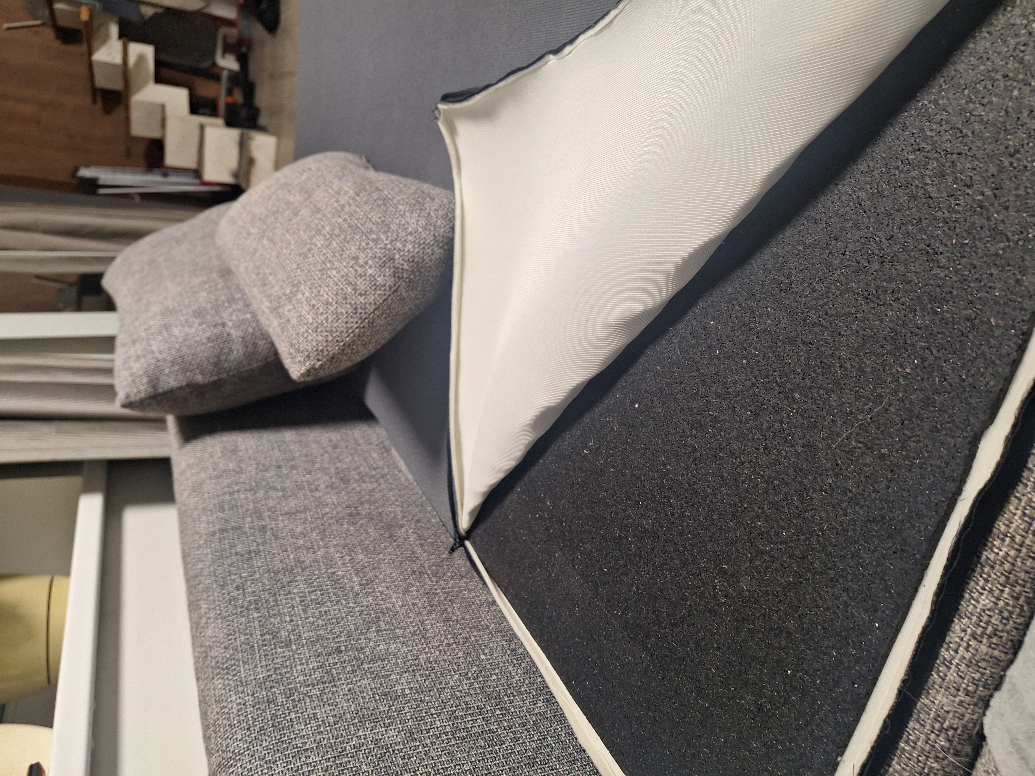 Universalus užtiesalas sofai 180 x 110 cm.