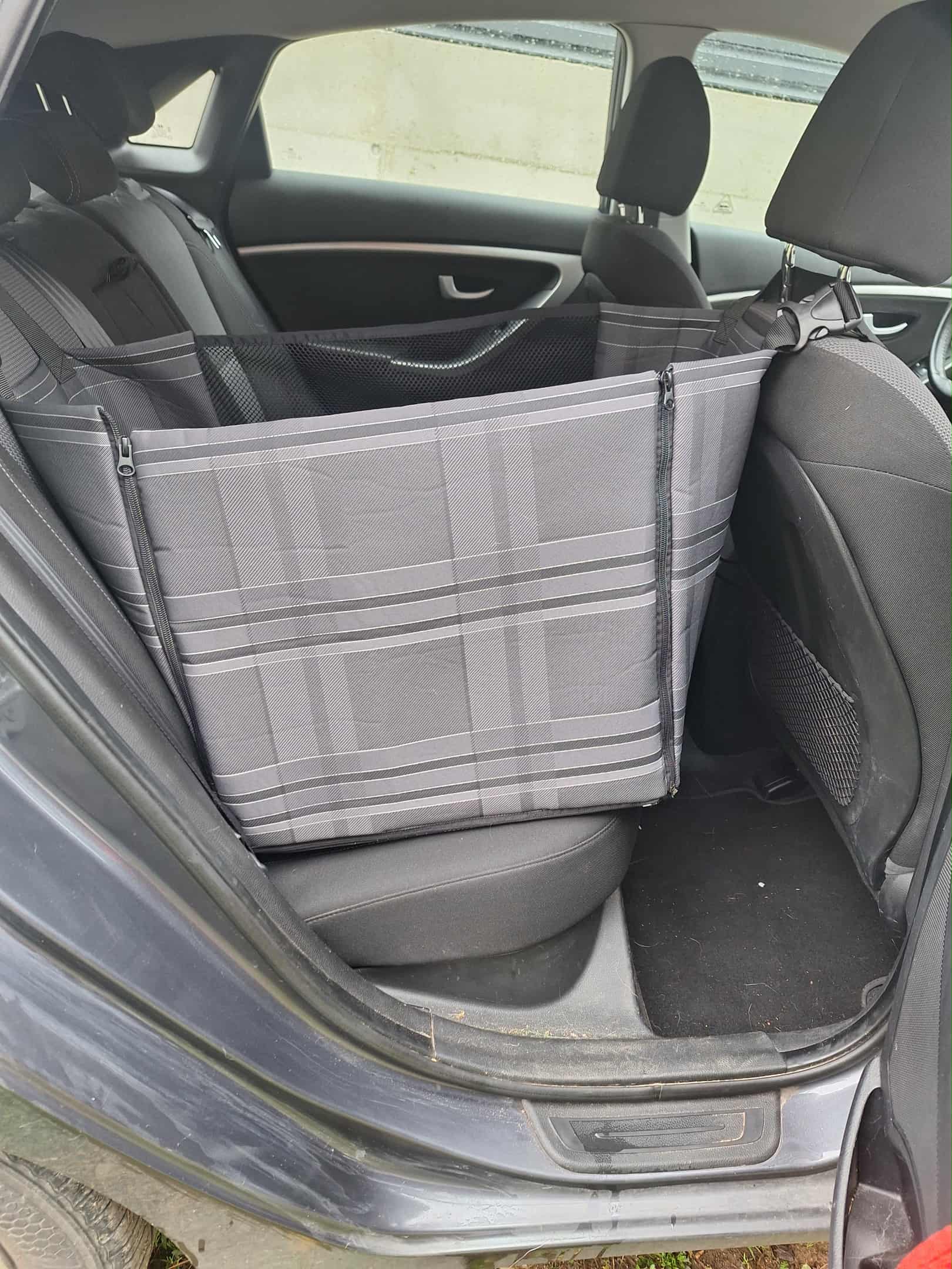 Automobilio sėdynių apsauginis užklotas 45x45