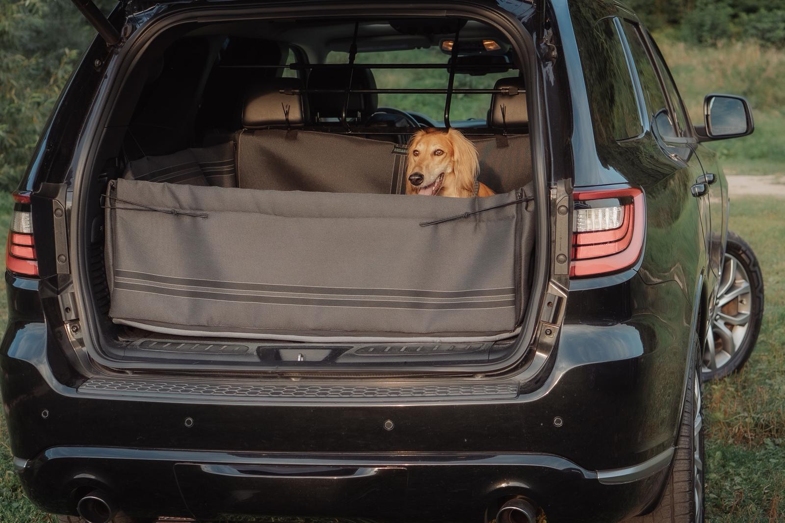 Automobilio  bagažinės apsauginis užklotas